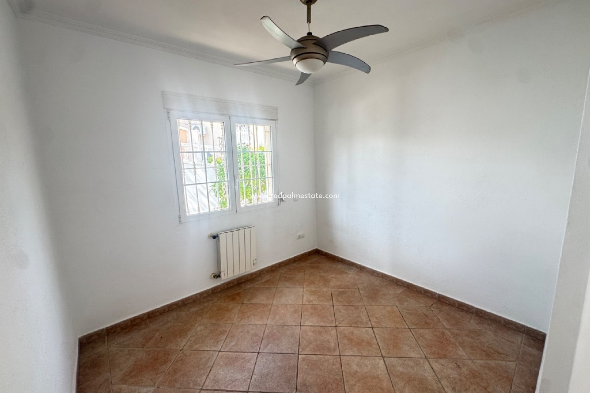 Resale - Villa -
San Miguel de Salinas - San Miguel Salinas