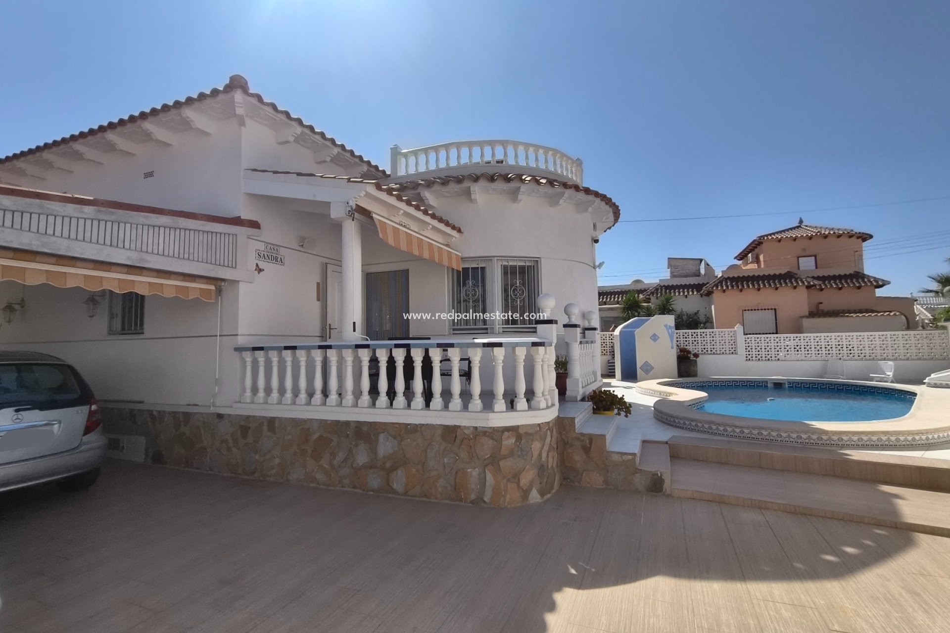 Resale - Villa -
San Miguel de Salinas - Villamartín