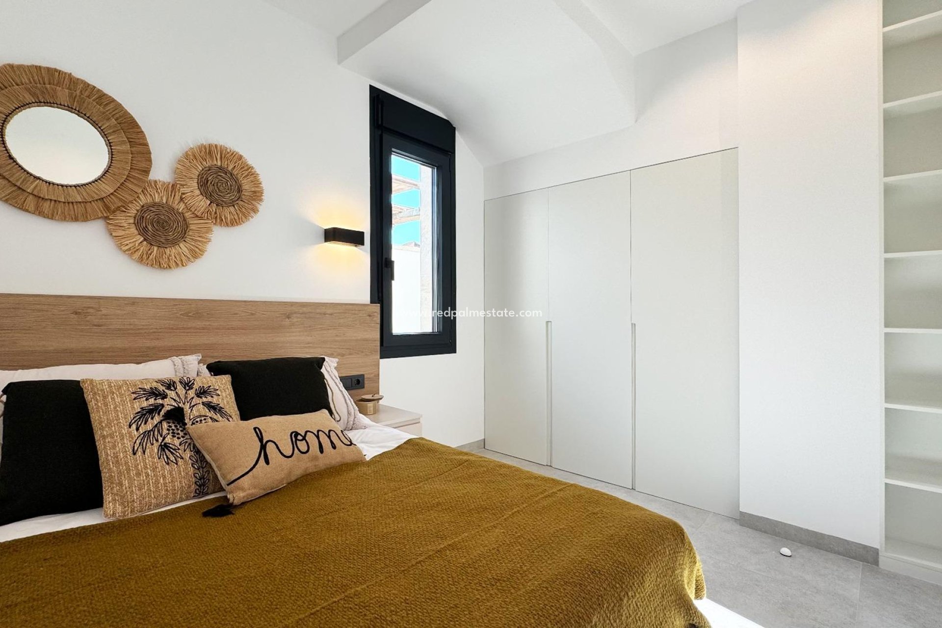 Resale - Villa -
San Miguel de Salinas - Villamartín