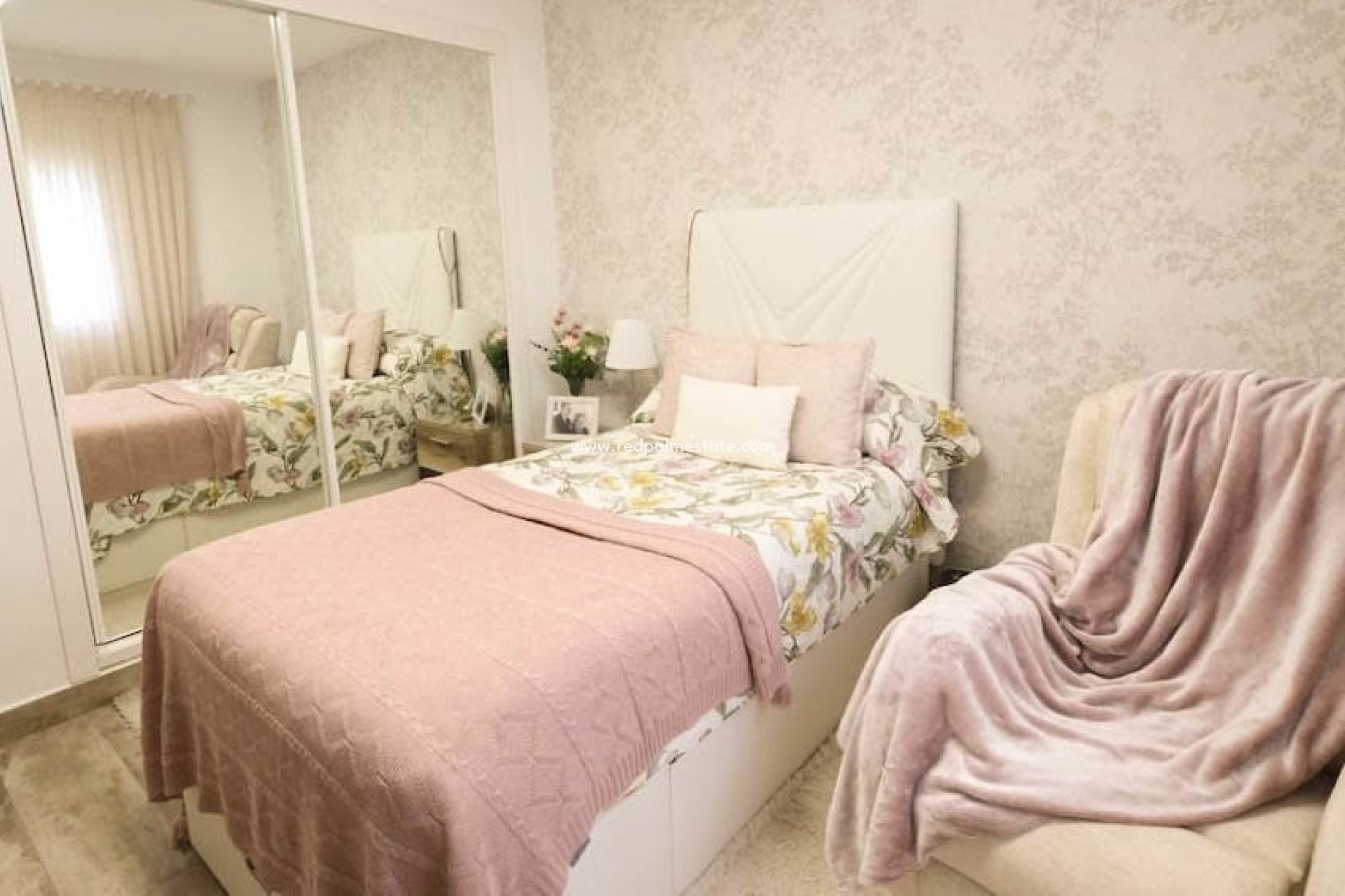 Resale - Villa -
San Miguel de Salinas - Villamartín