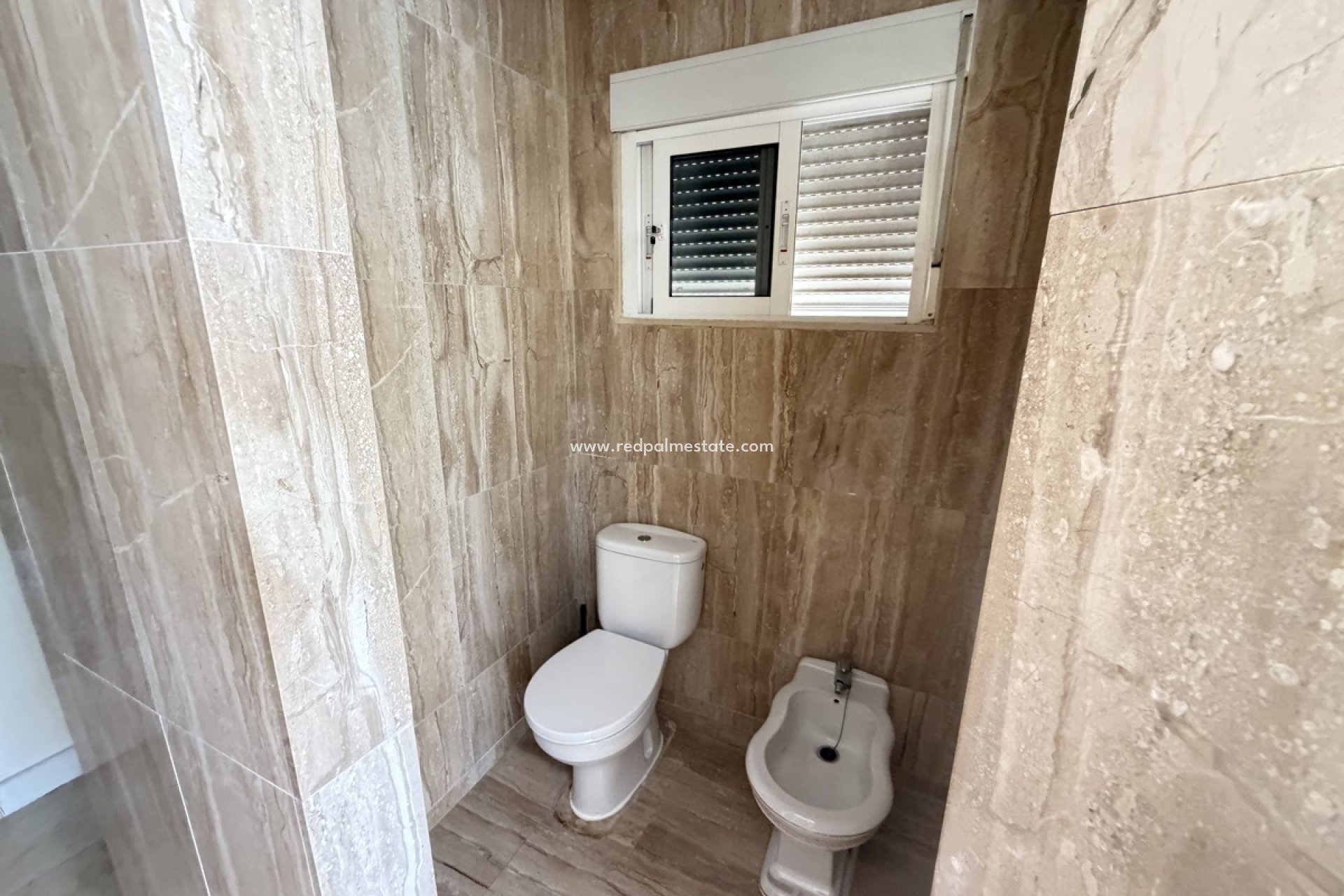 Resale - Villa -
San Miguel de Salinas