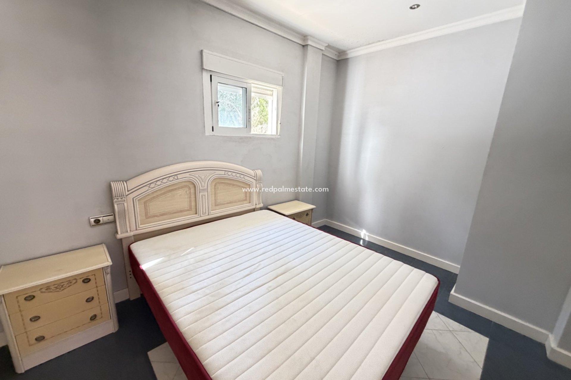 Resale - Villa -
San Miguel de Salinas