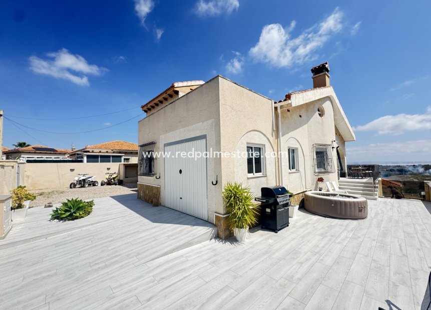 Resale - Villa -
San Miguel de Salinas