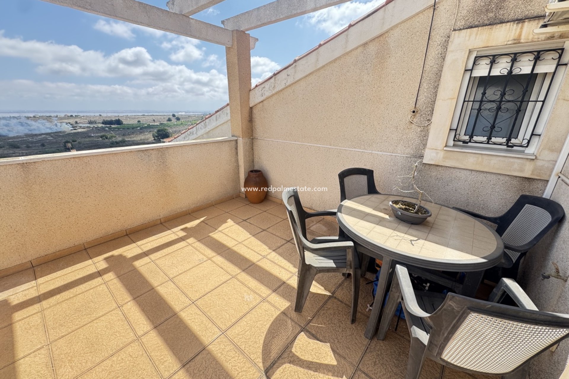 Resale - Villa -
San Miguel de Salinas