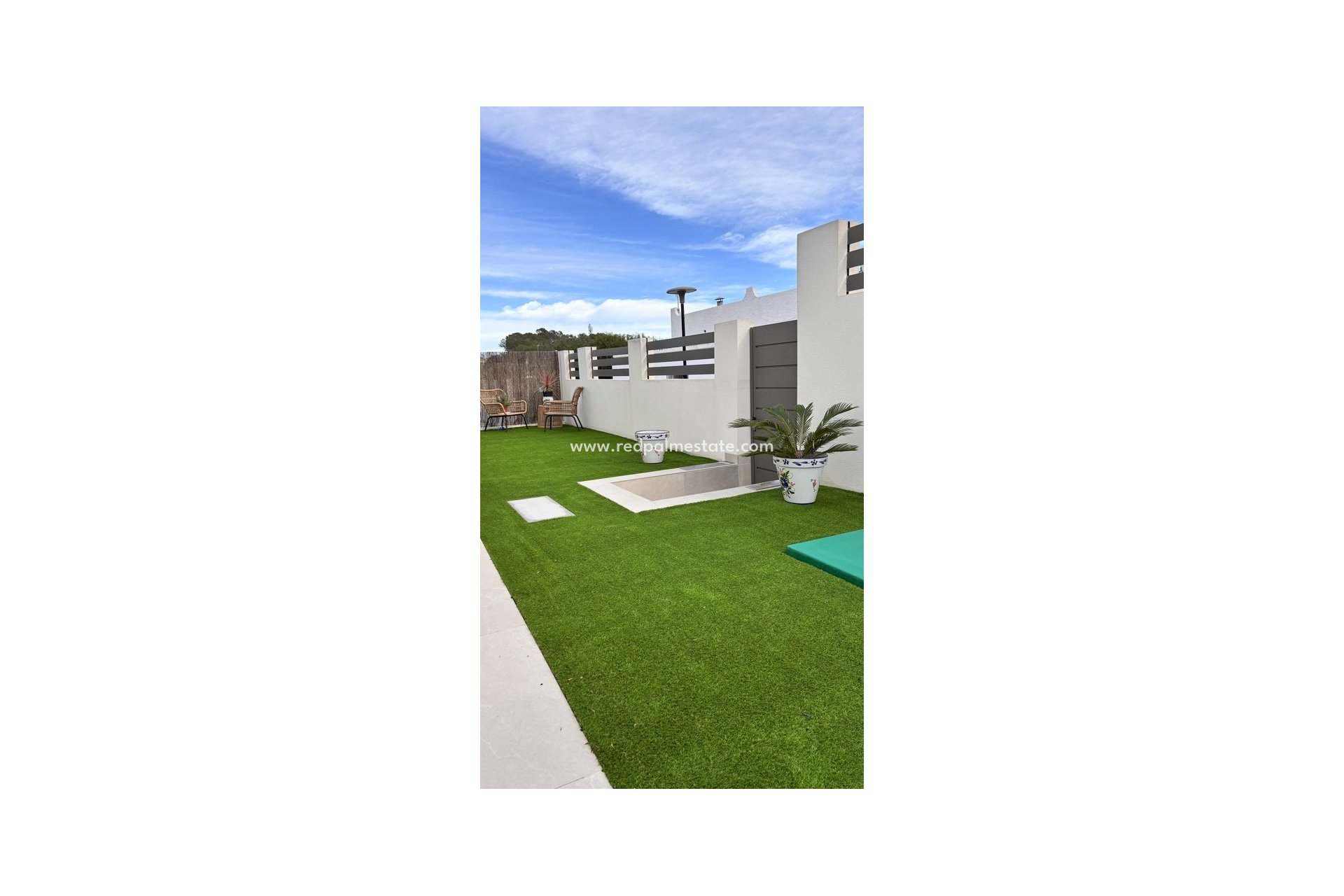 Resale - Villa -
San Miguel de Salinas