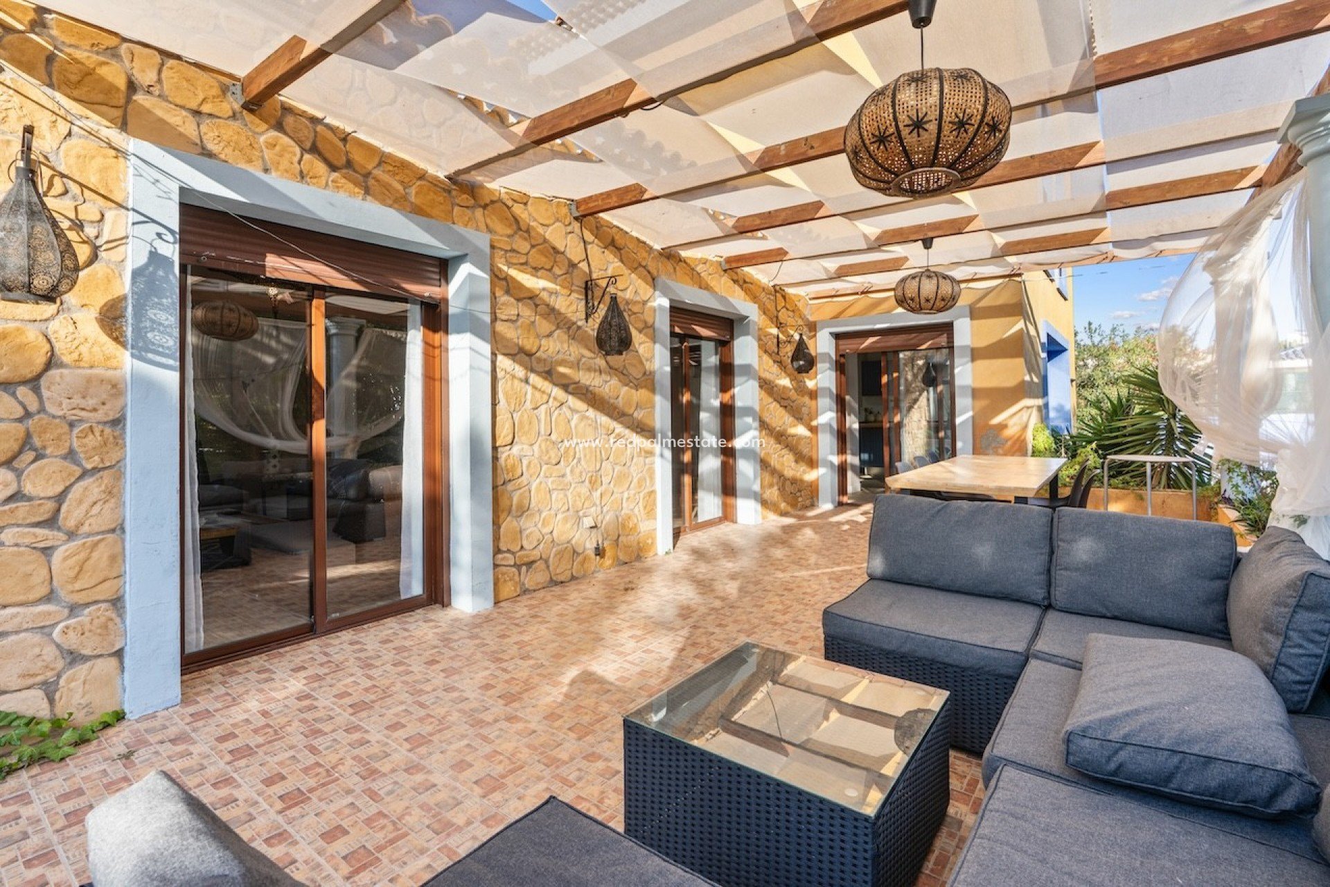 Resale - Villa -
Santa Pola - El Poble Llevanti