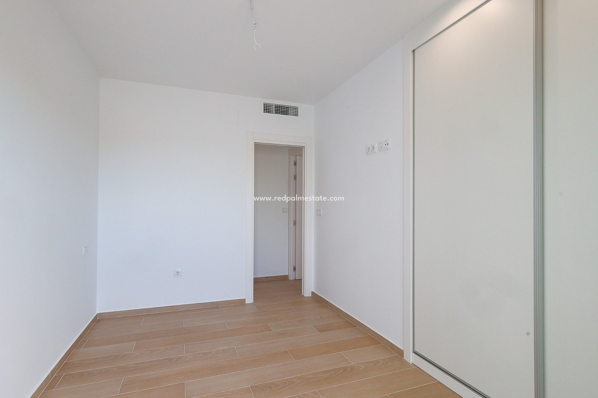 Resale - Villa -
Santa Rosalia Resort - Inland