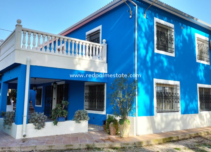 Resale - Villa -
Sax - Inland