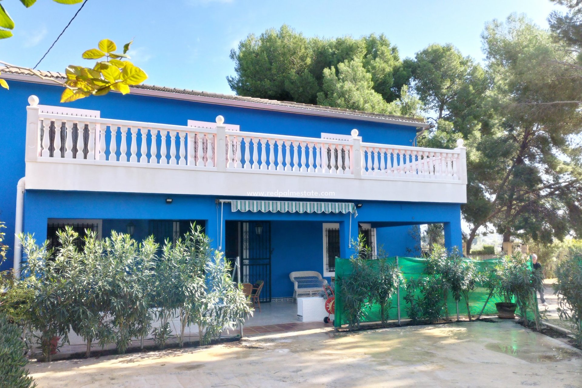 Resale - Villa -
Sax - Inland