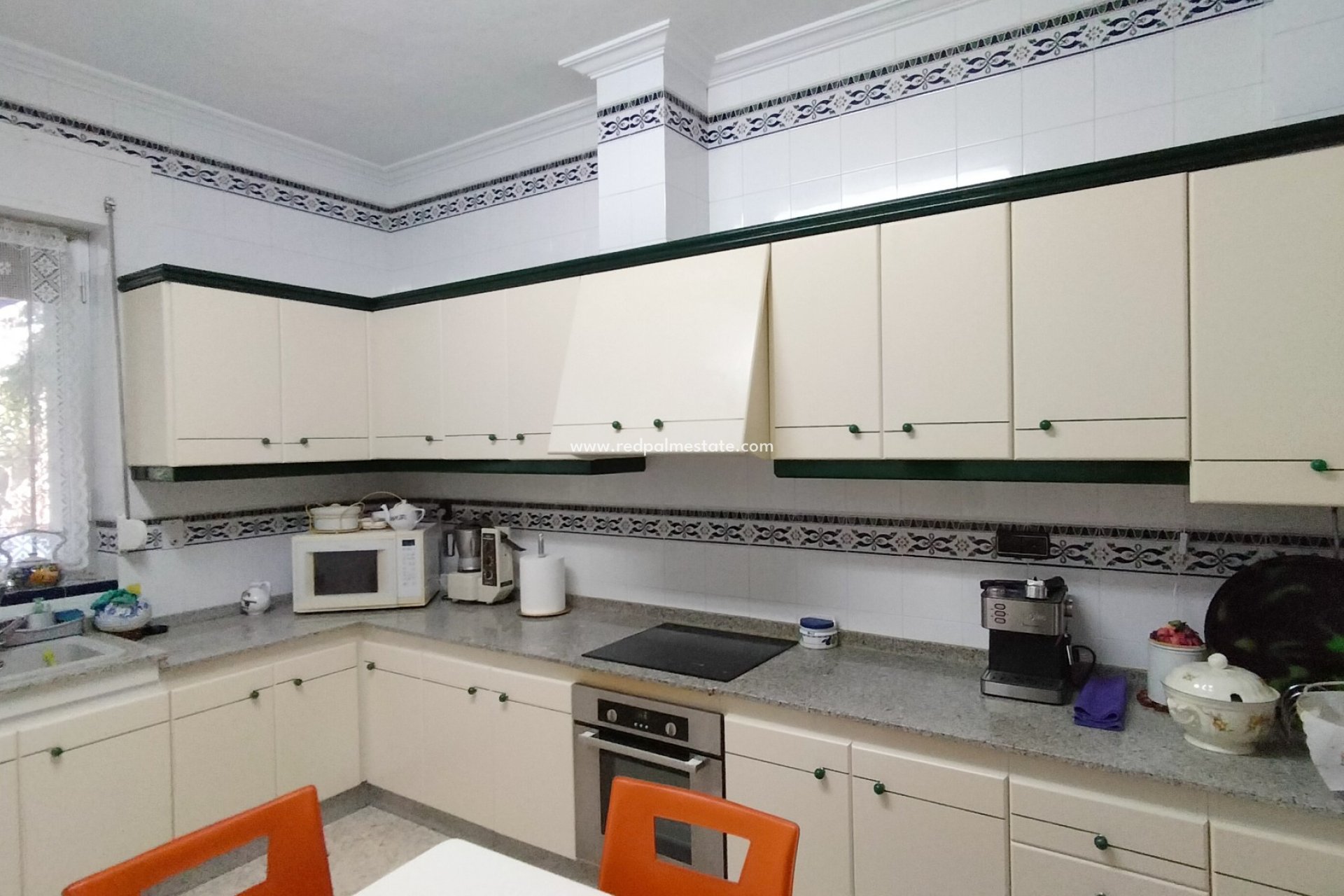 Resale - Villa -
Sax - Inland