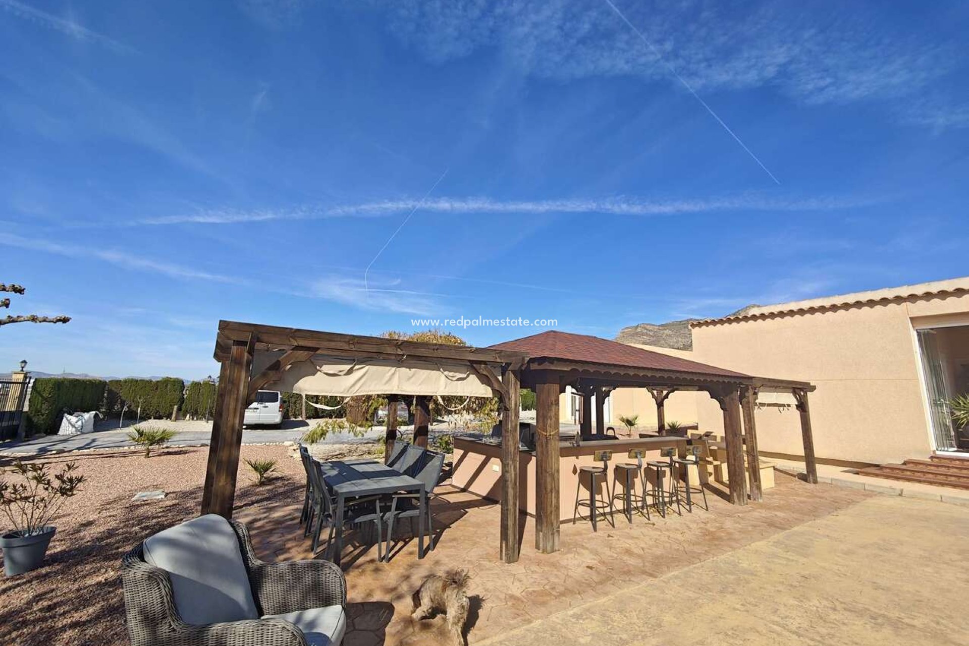 Resale - Villa -
Sax - Inland