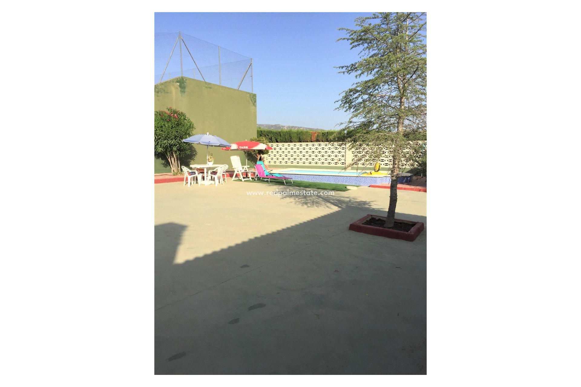 Resale - Villa -
Sax