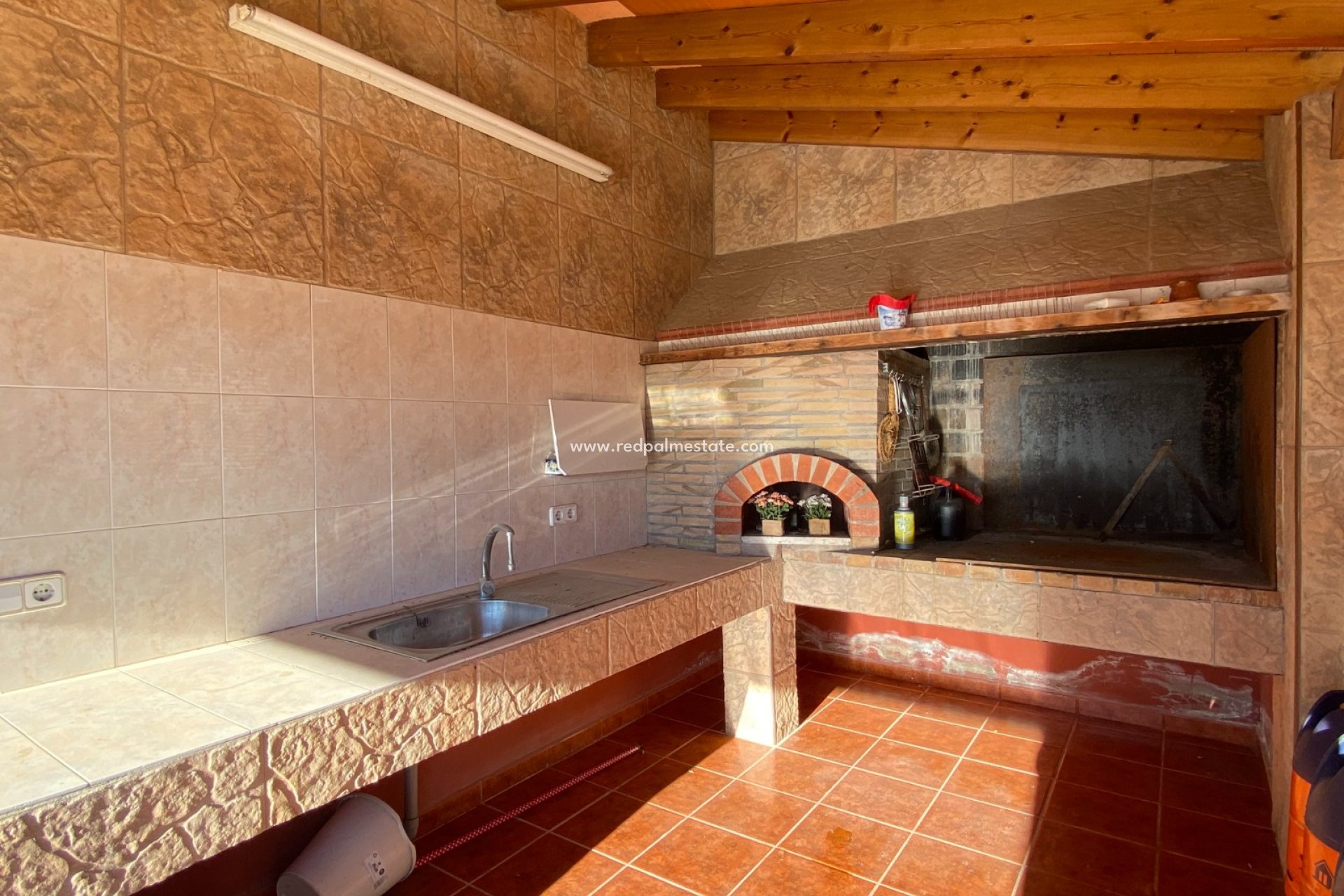 Resale - Villa -
Sax