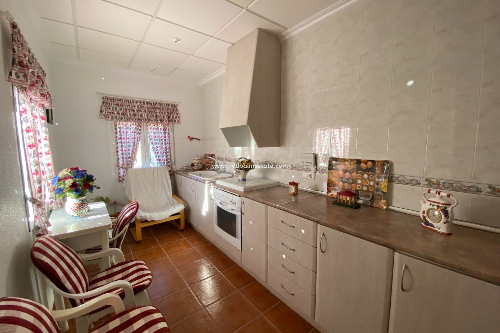 Resale - Villa -
Sax