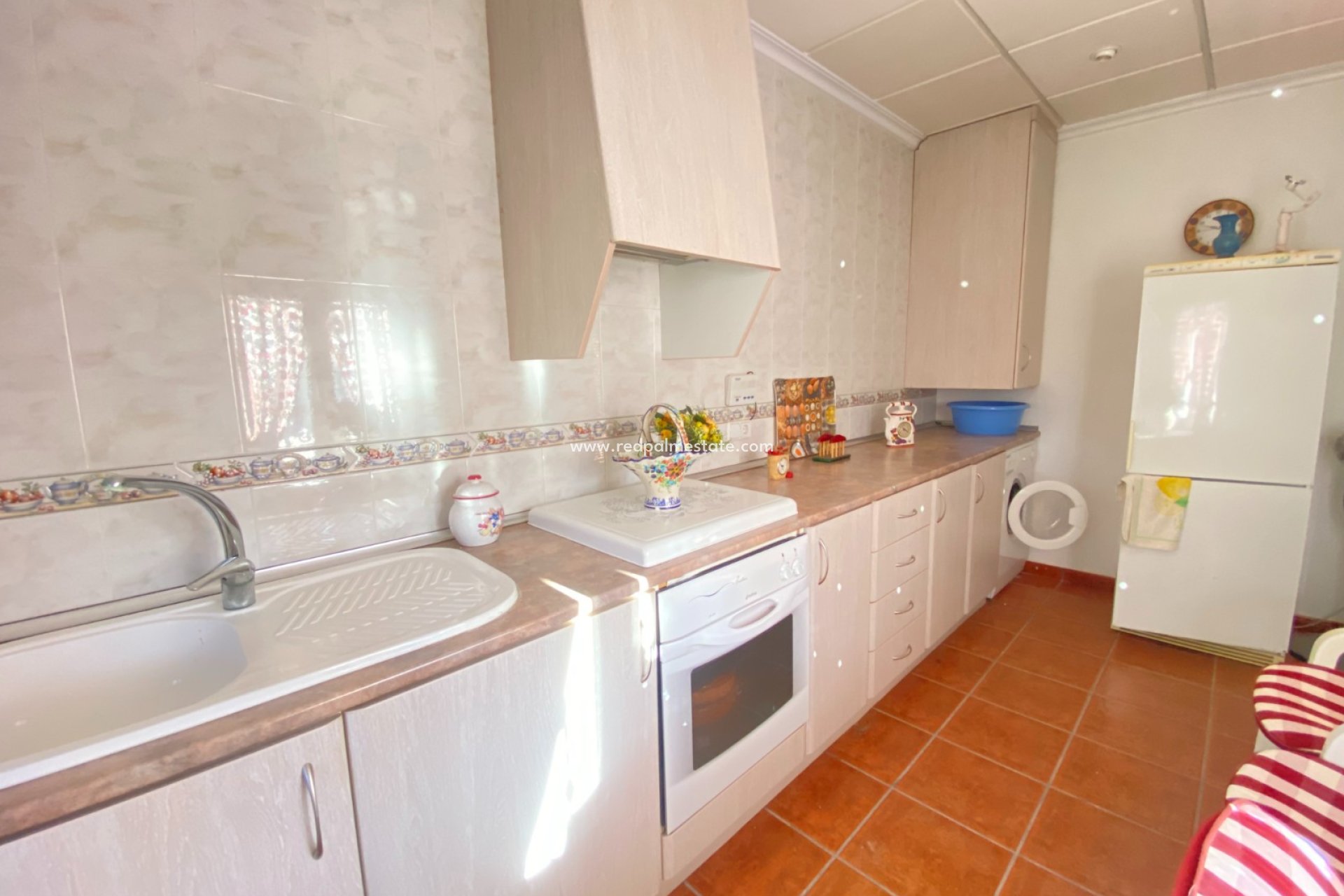 Resale - Villa -
Sax