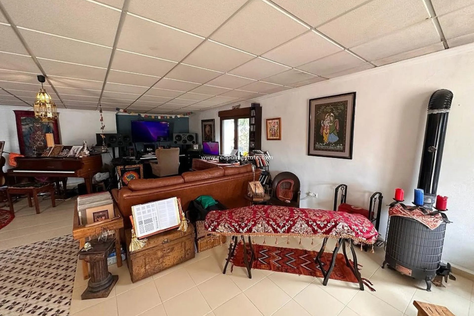 Resale - Villa -
Sax