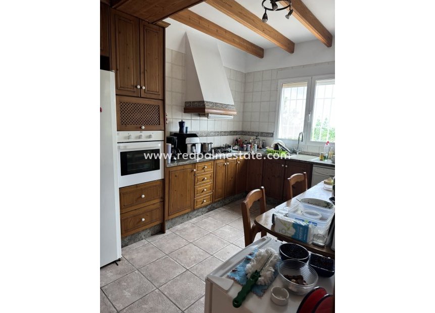 Resale - Villa -
Tárbena - Costa Blanca