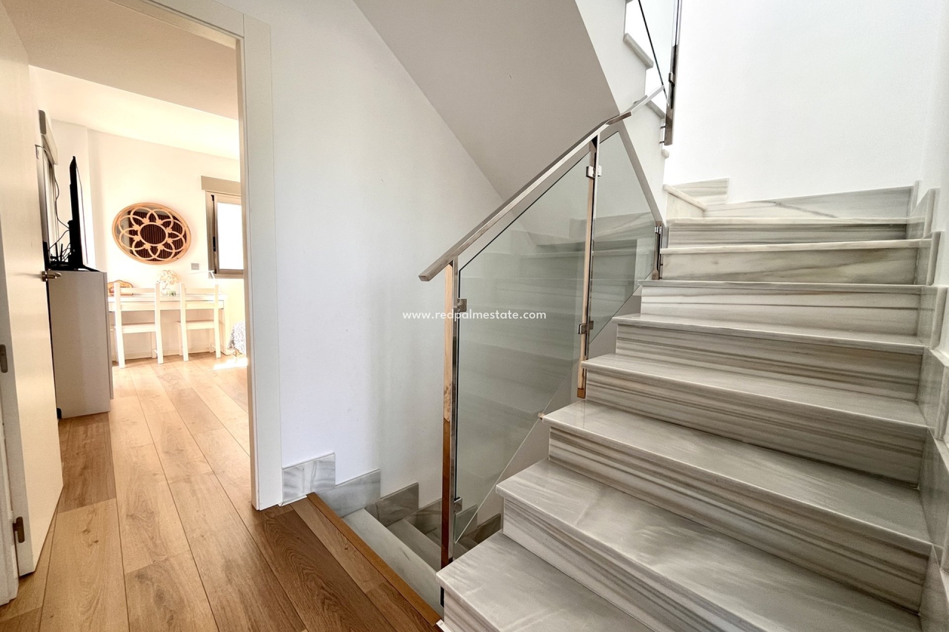 Resale - Villa -
Torre de la Horadada - Costa Blanca