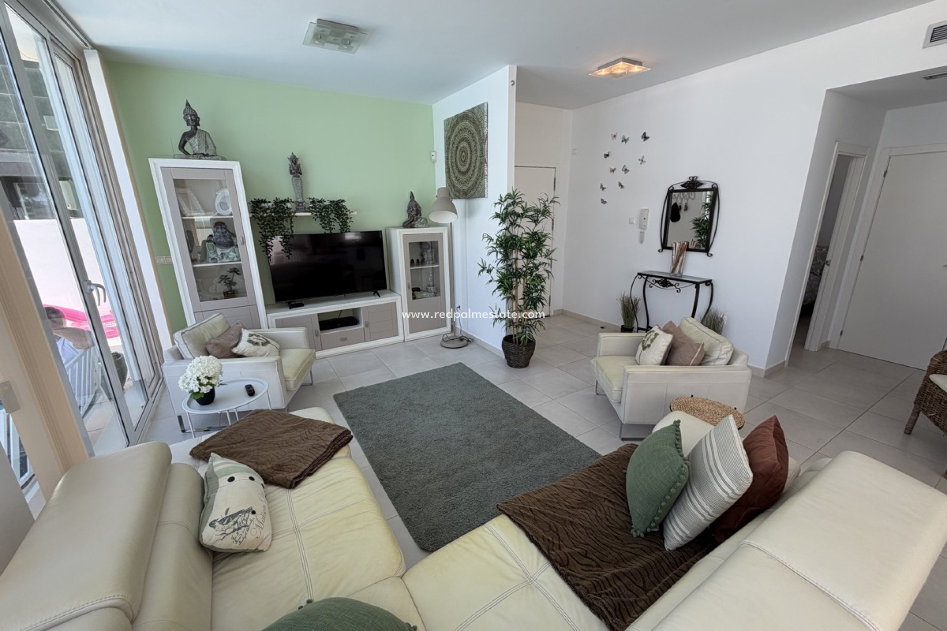 Resale - Villa -
Torre de la Horadada - Mil Palmeras