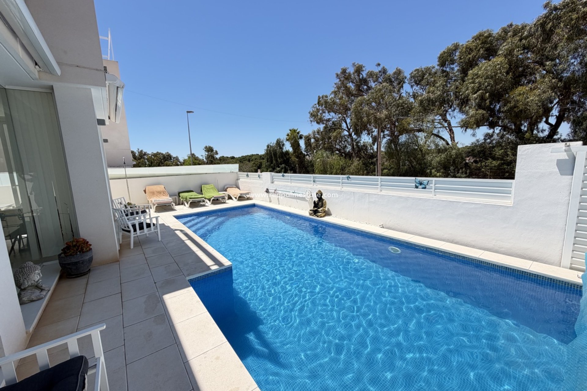 Resale - Villa -
Torre de la Horadada - Mil Palmeras
