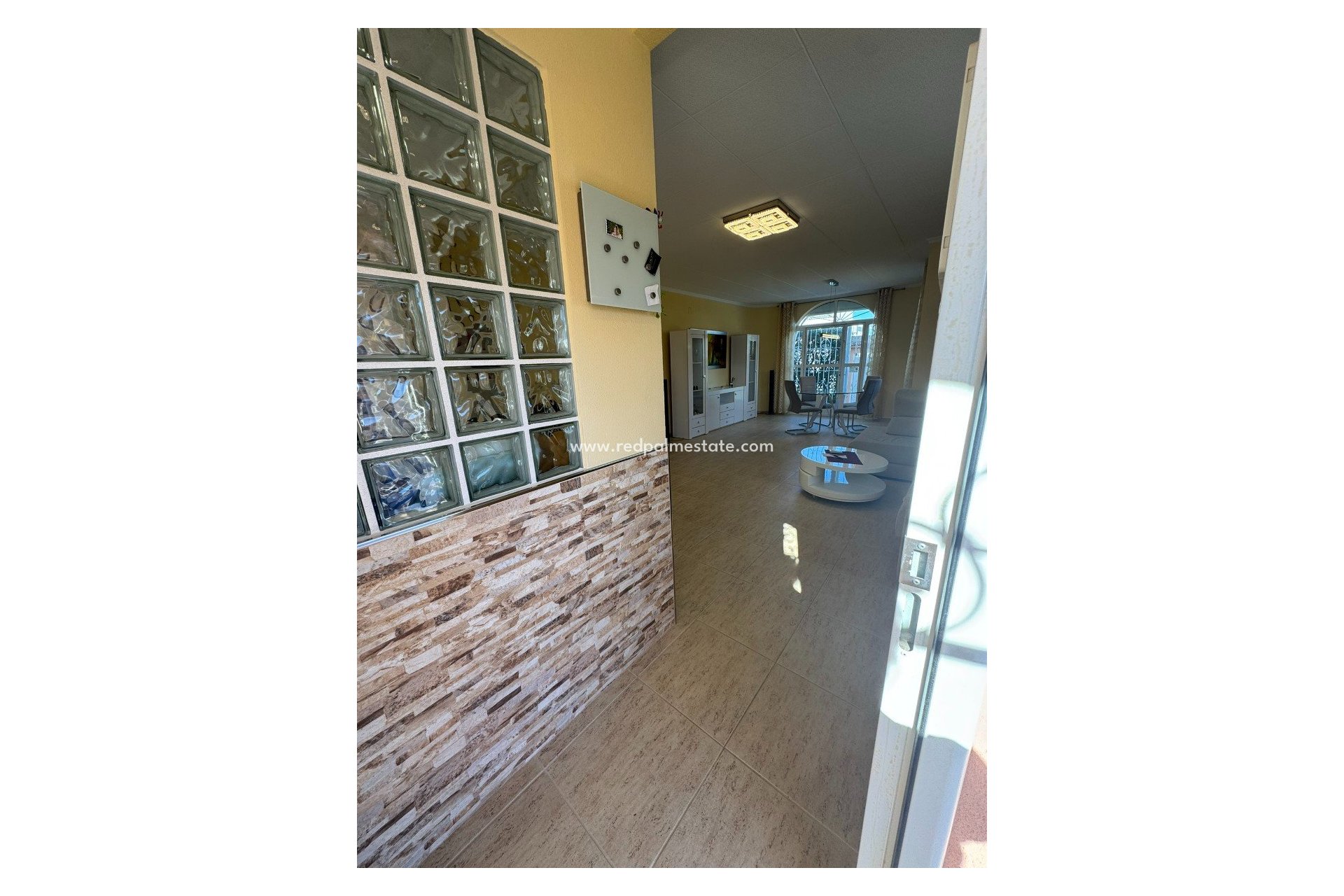 Resale - Villa -
Torre de la Horadada - Mil Palmeras