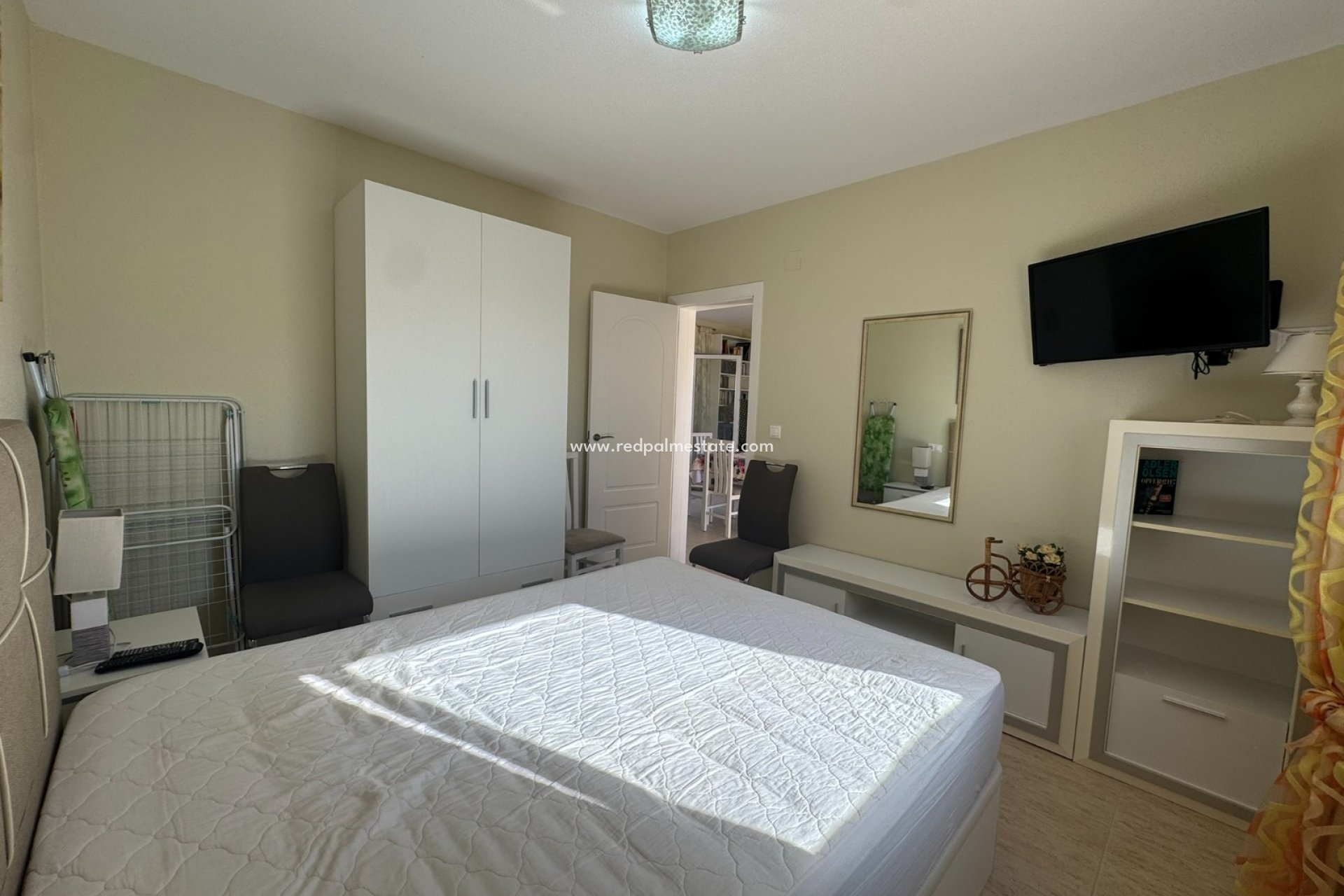 Resale - Villa -
Torre de la Horadada - Mil Palmeras