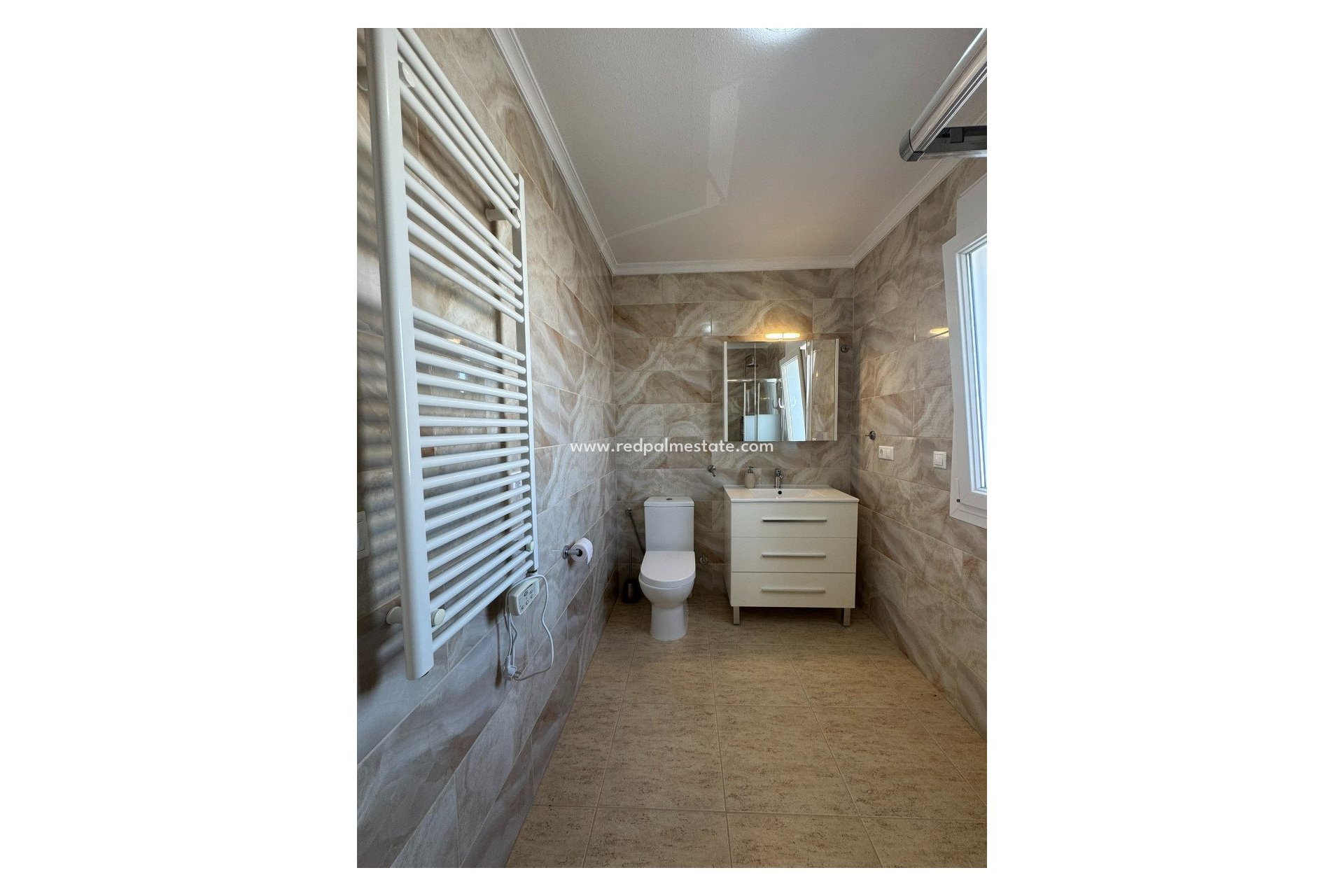 Resale - Villa -
Torre de la Horadada - Mil Palmeras