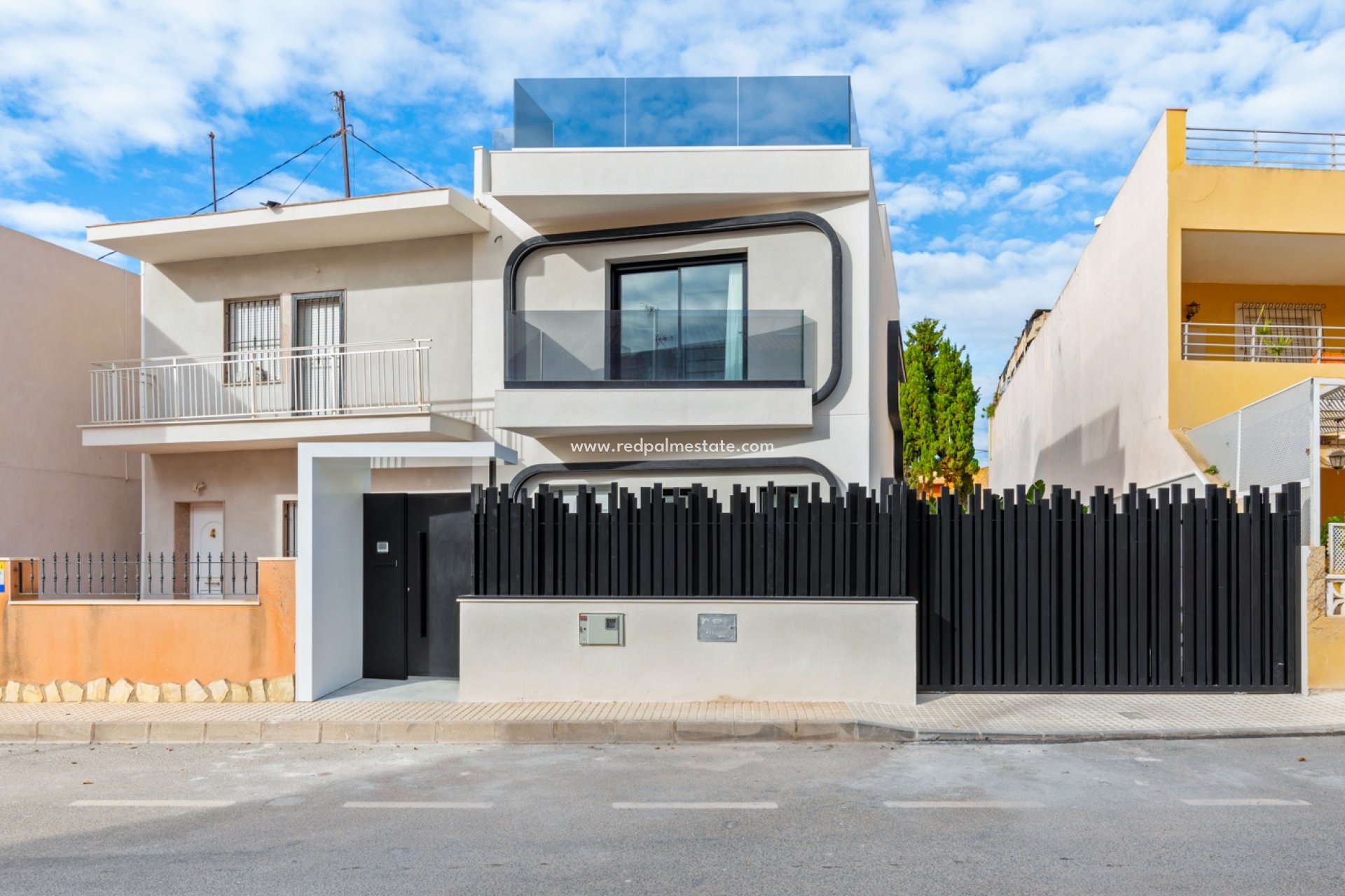 Resale - Villa -
Torre de la Horadada