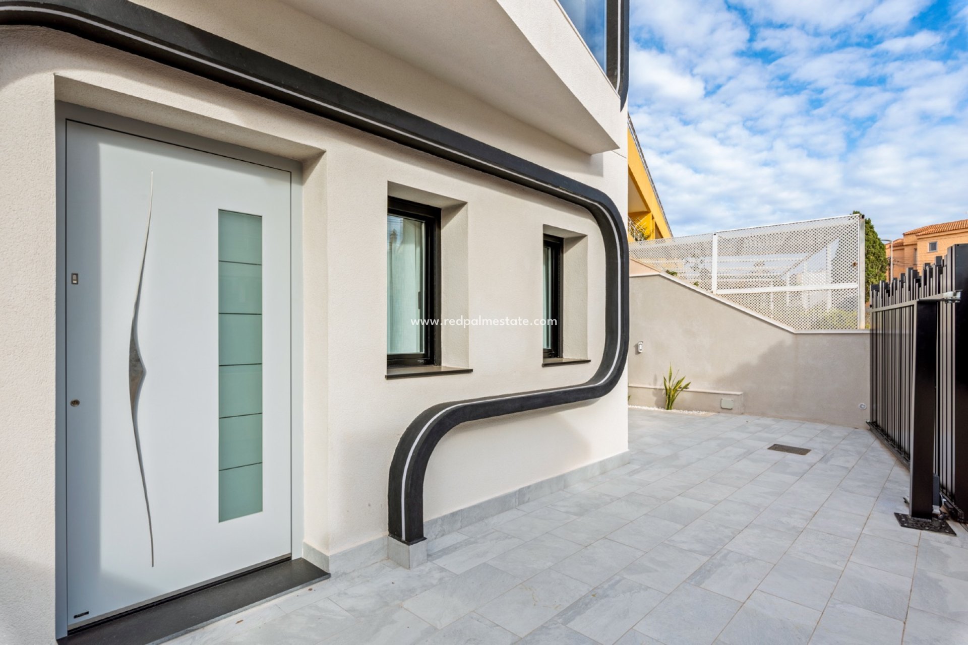 Resale - Villa -
Torre de la Horadada