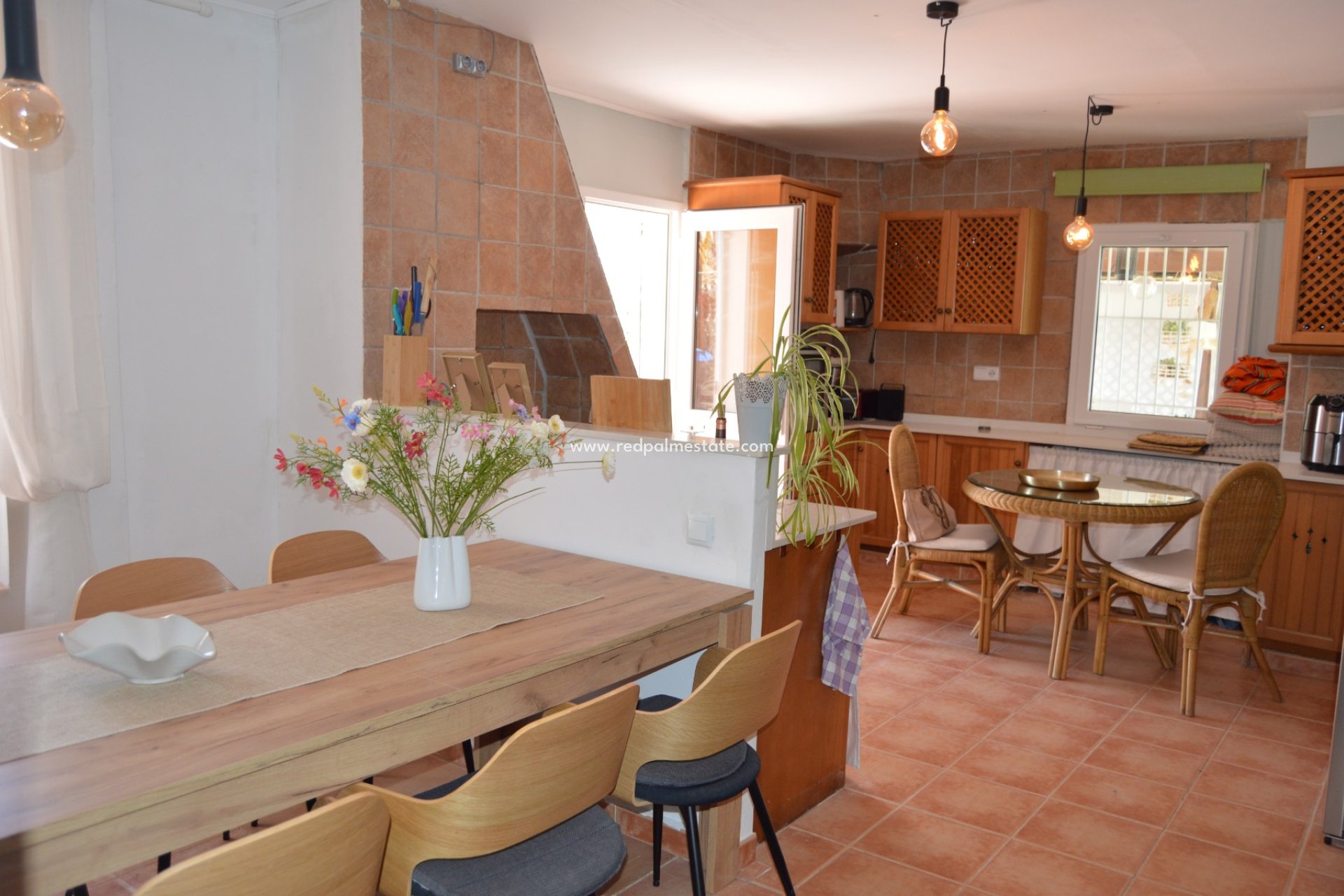 Resale - Villa -
Torremendo - Costa Blanca