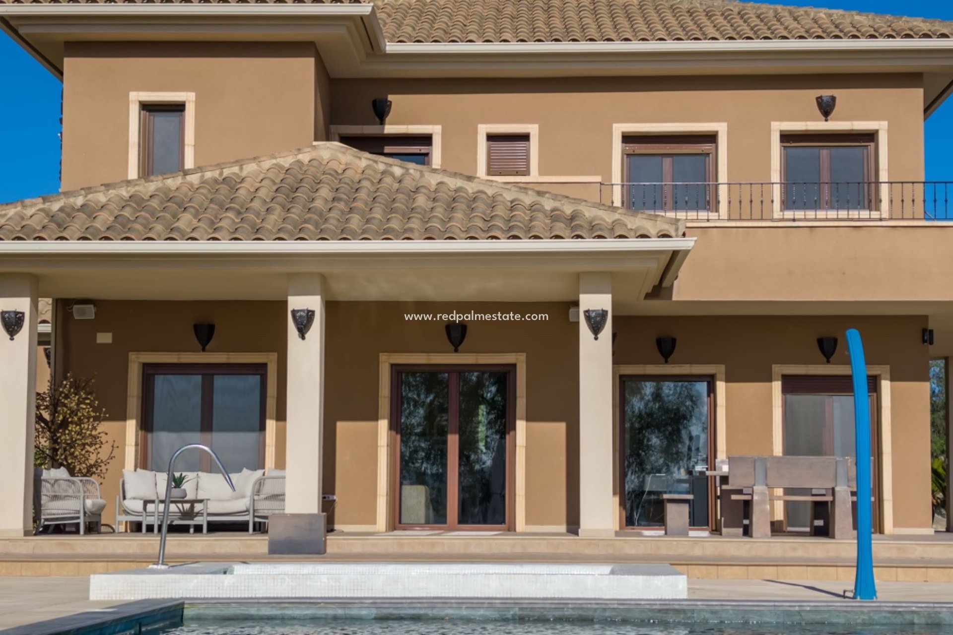 Resale - Villa -
Torremendo