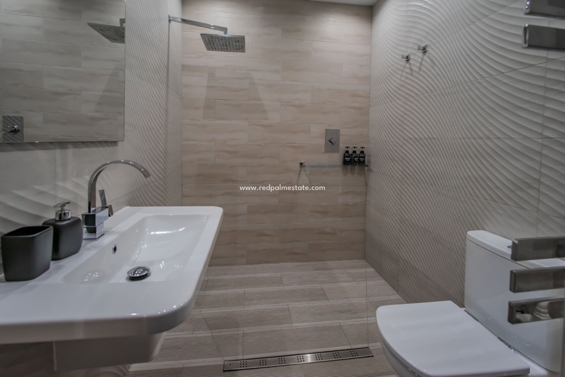Resale - Villa -
Torremendo