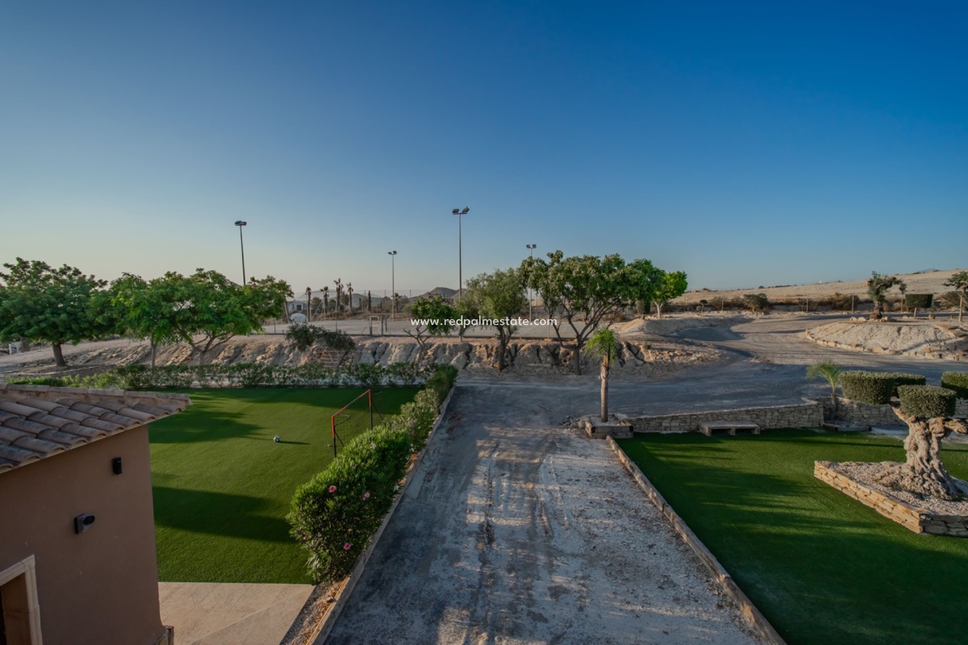 Resale - Villa -
Torremendo