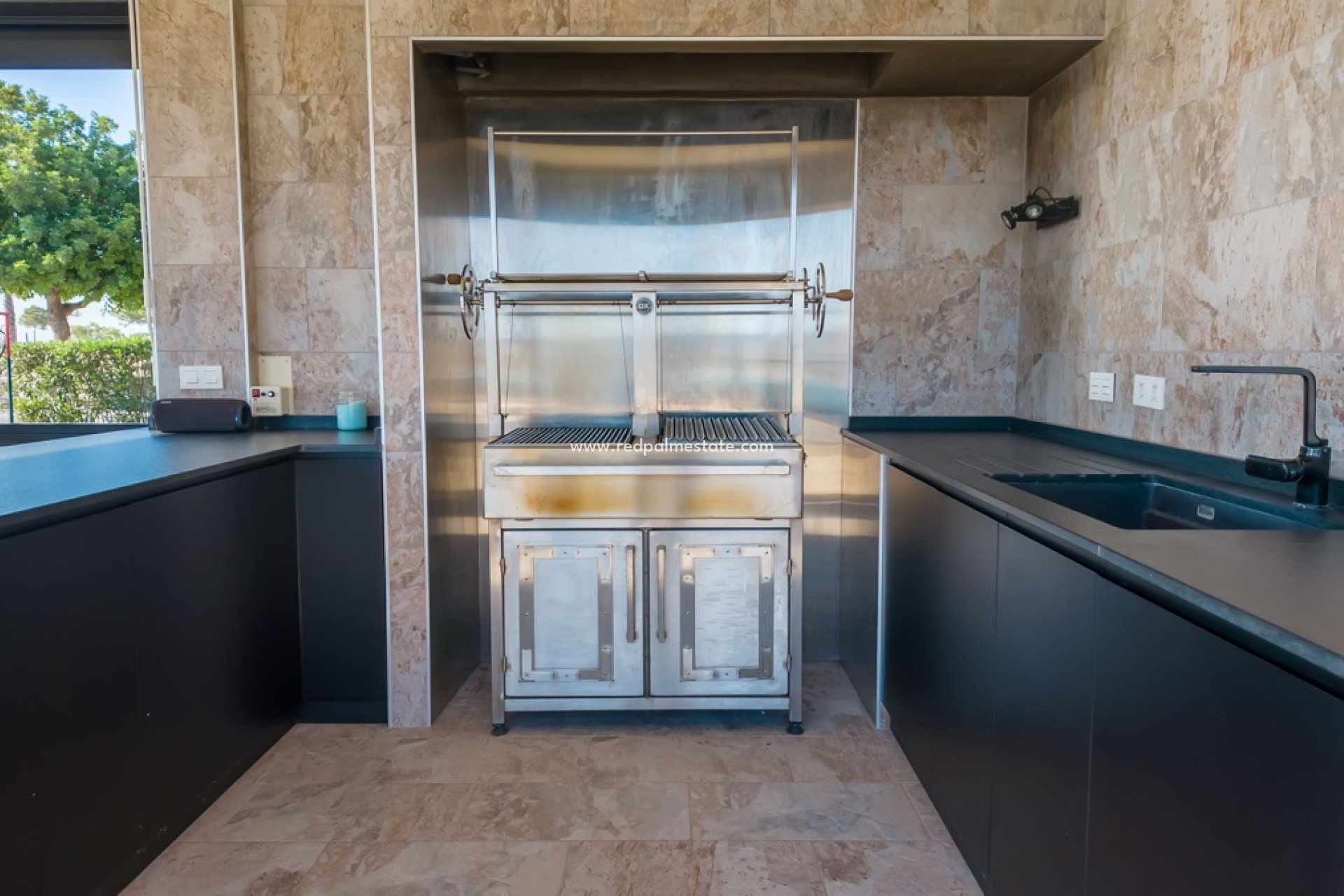 Resale - Villa -
Torremendo