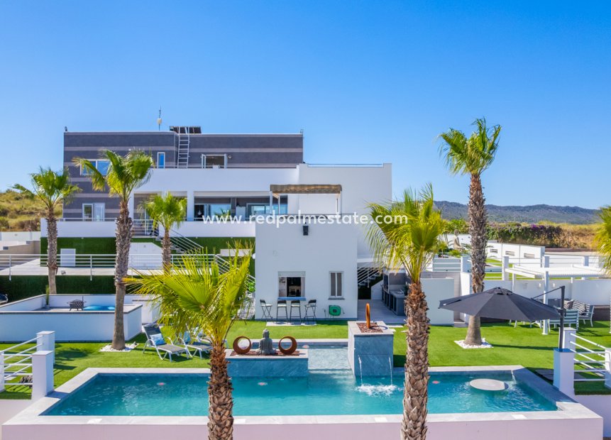 Resale - Villa -
Torremendo