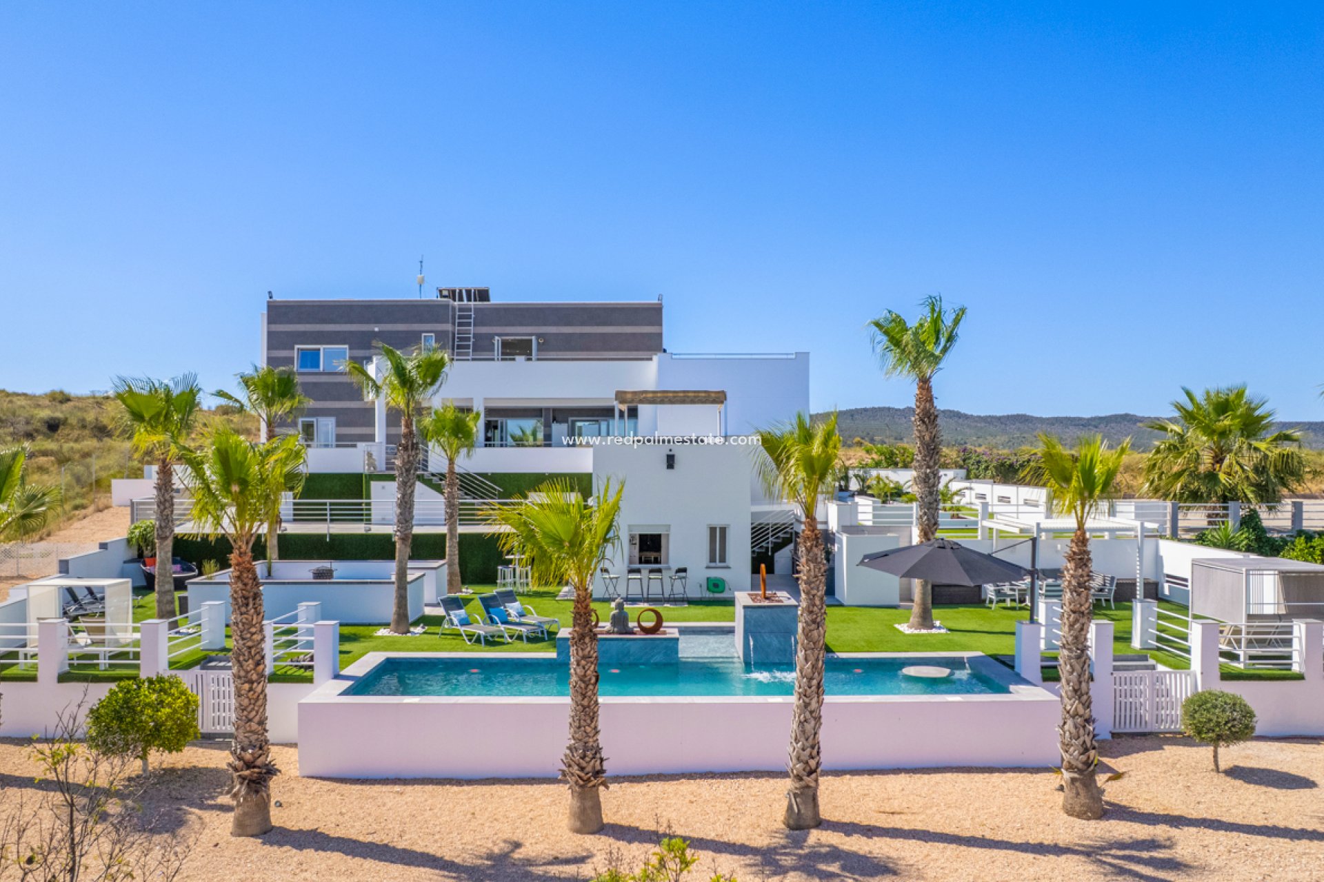 Resale - Villa -
Torremendo