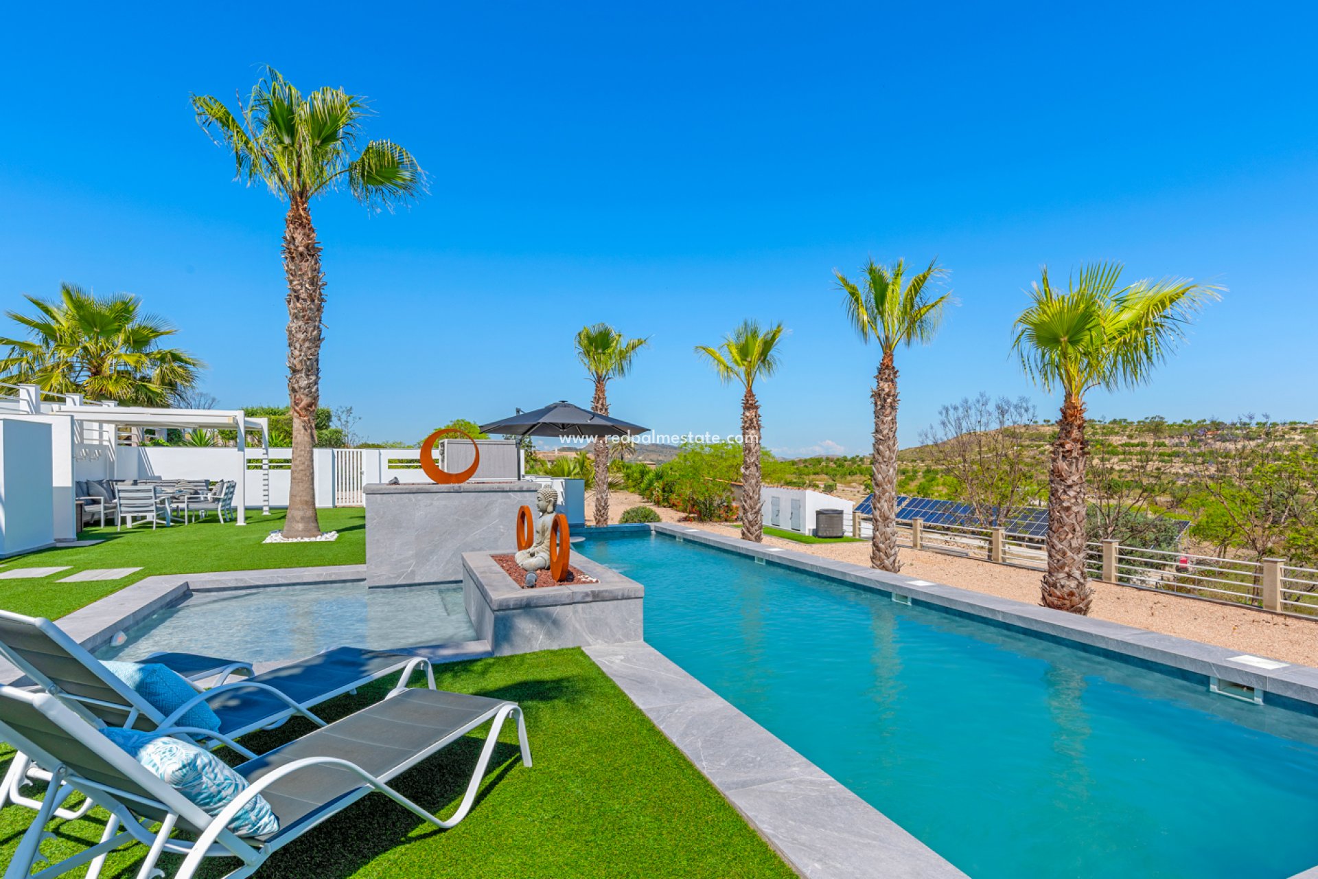 Resale - Villa -
Torremendo