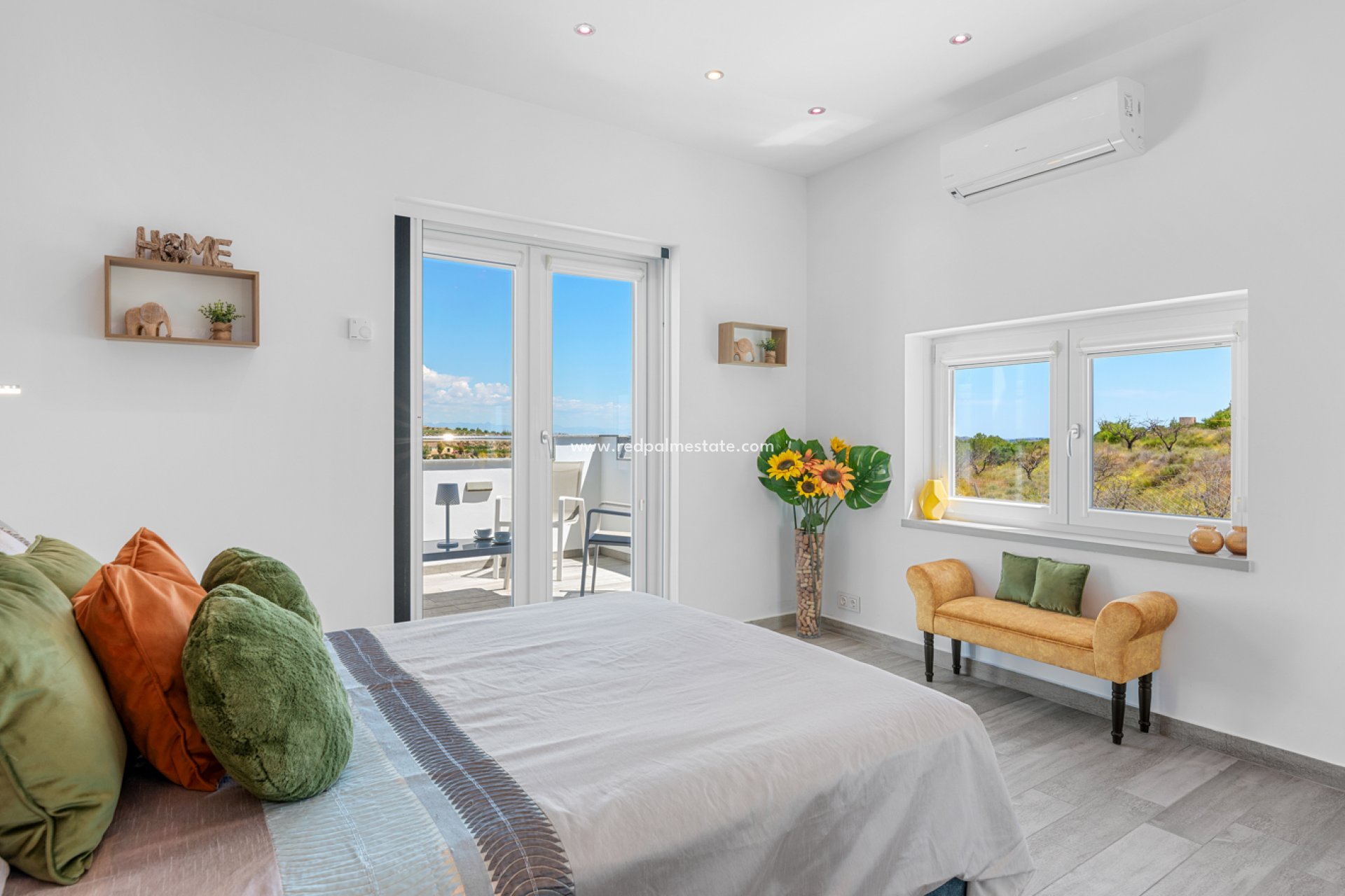 Resale - Villa -
Torremendo