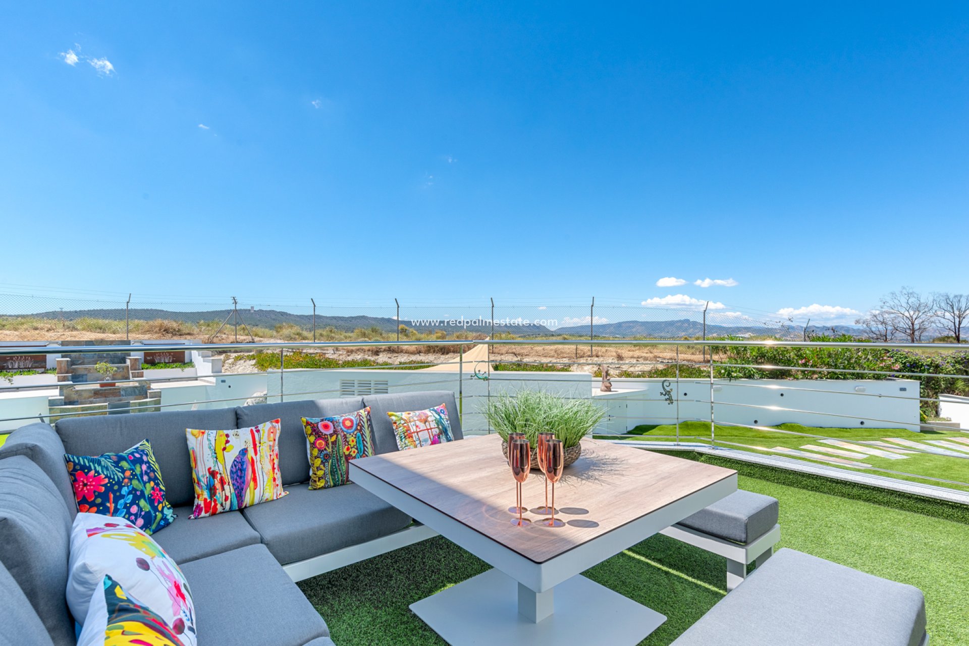 Resale - Villa -
Torremendo