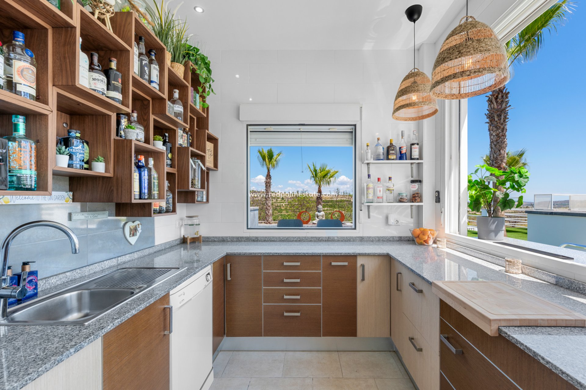 Resale - Villa -
Torremendo