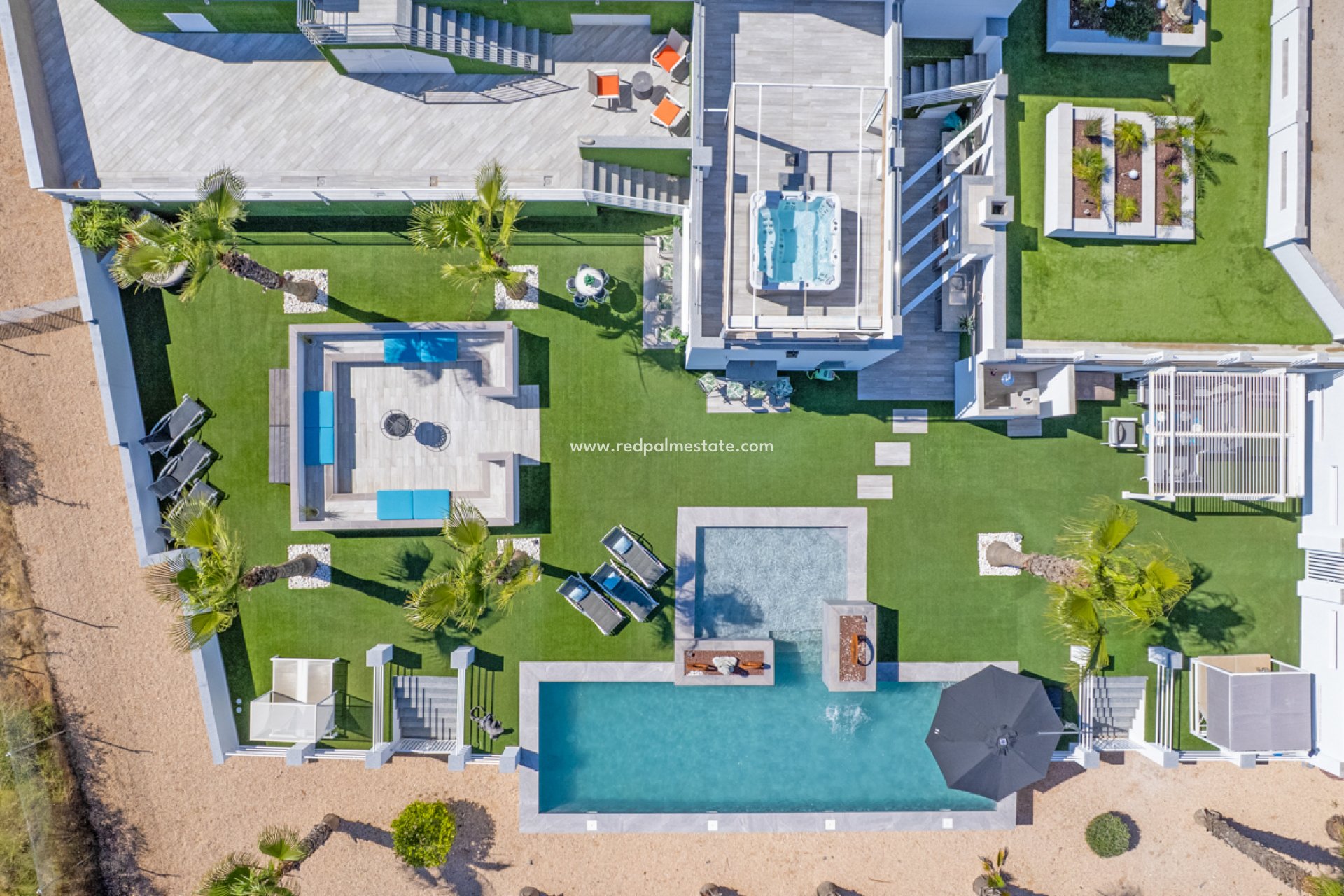 Resale - Villa -
Torremendo