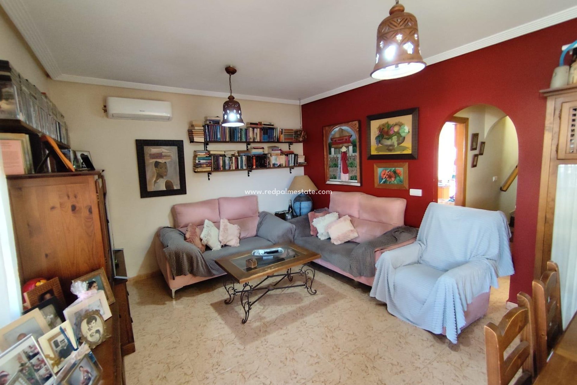 Resale - Villa -
Torrevieja - Aguas Nueva