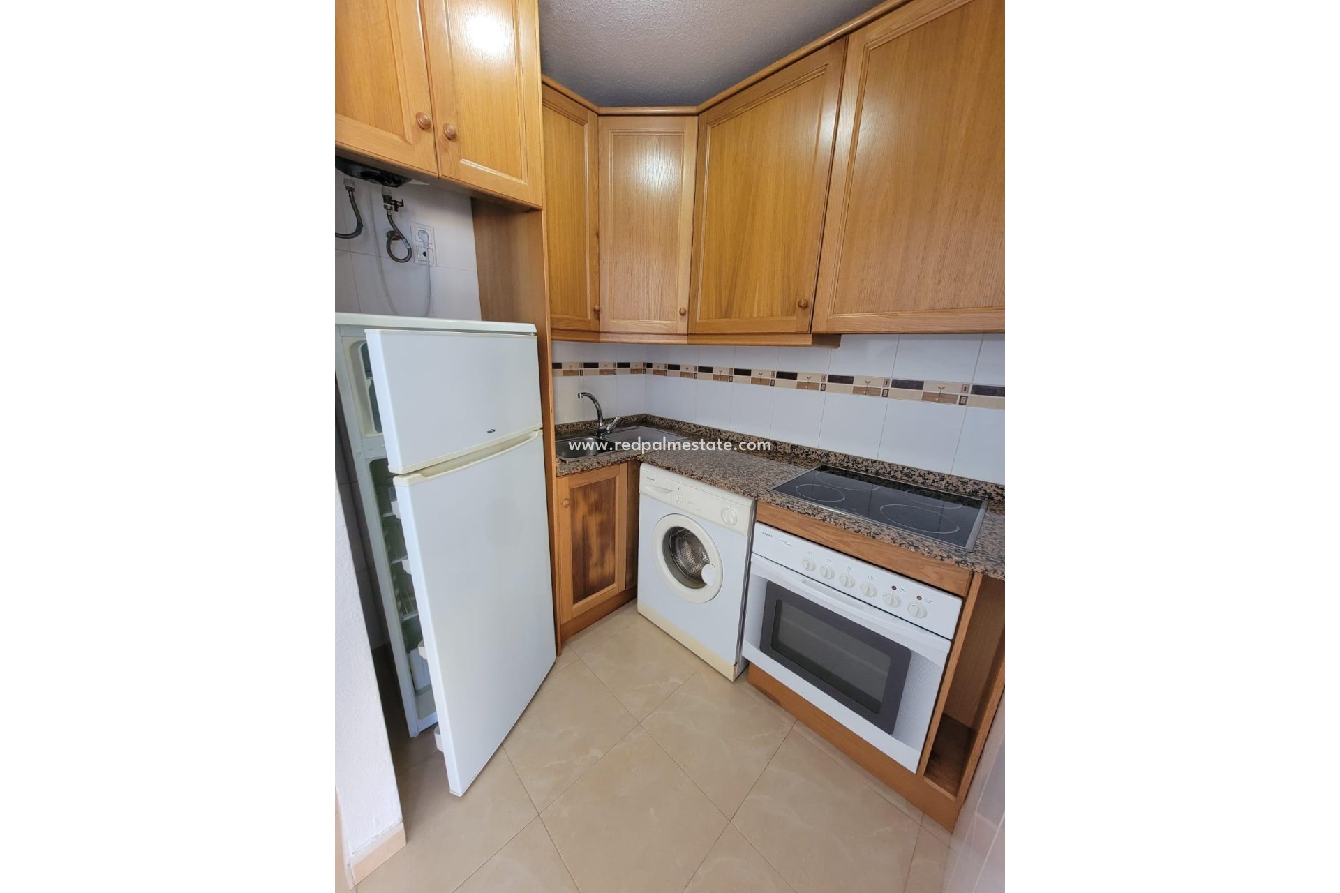 Resale - Villa -
Torrevieja - Aguas Nueva