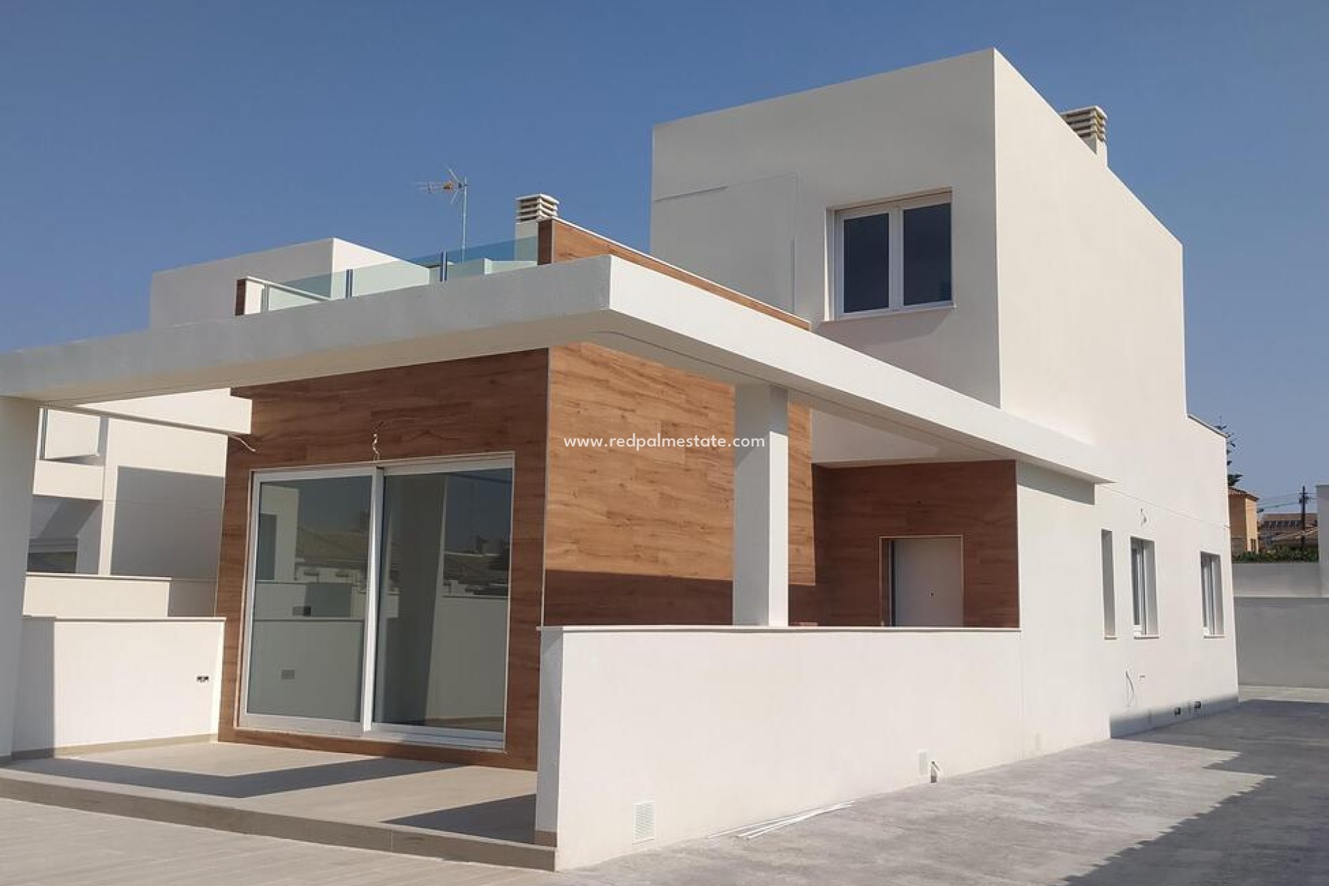Resale - Villa -
Torrevieja - Aguas Nueva