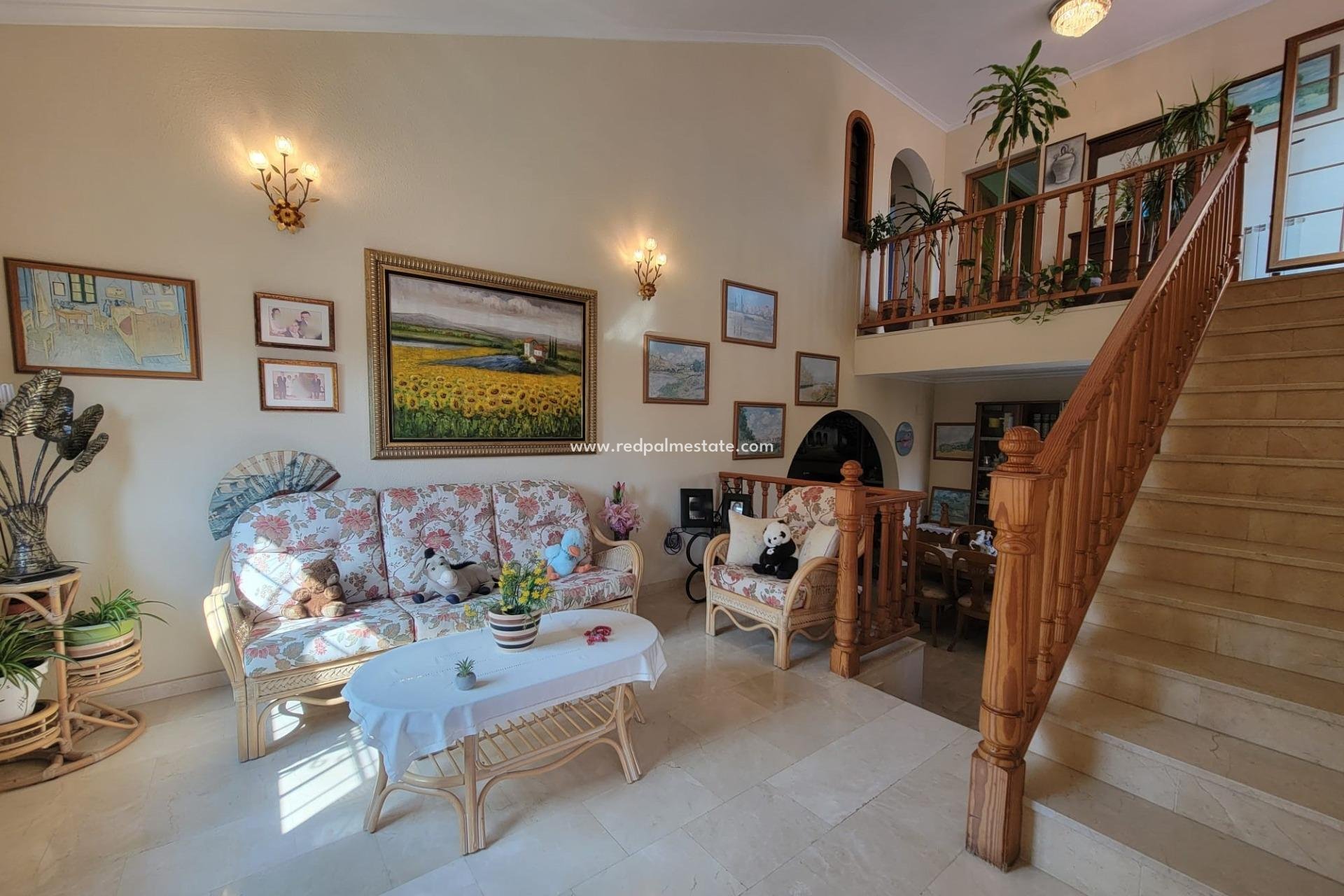 Resale - Villa -
Torrevieja - Aguas Nueva