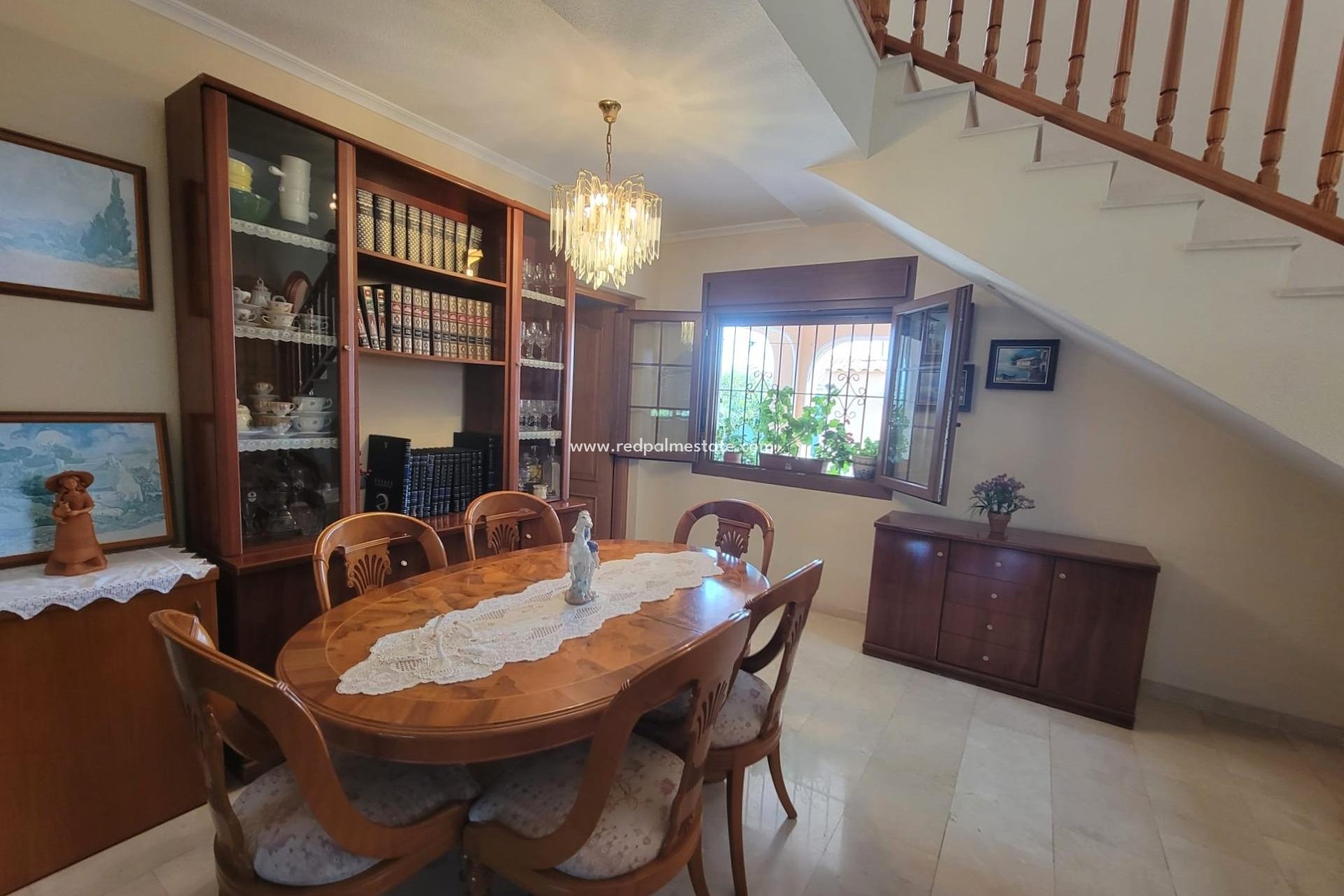 Resale - Villa -
Torrevieja - Aguas Nueva