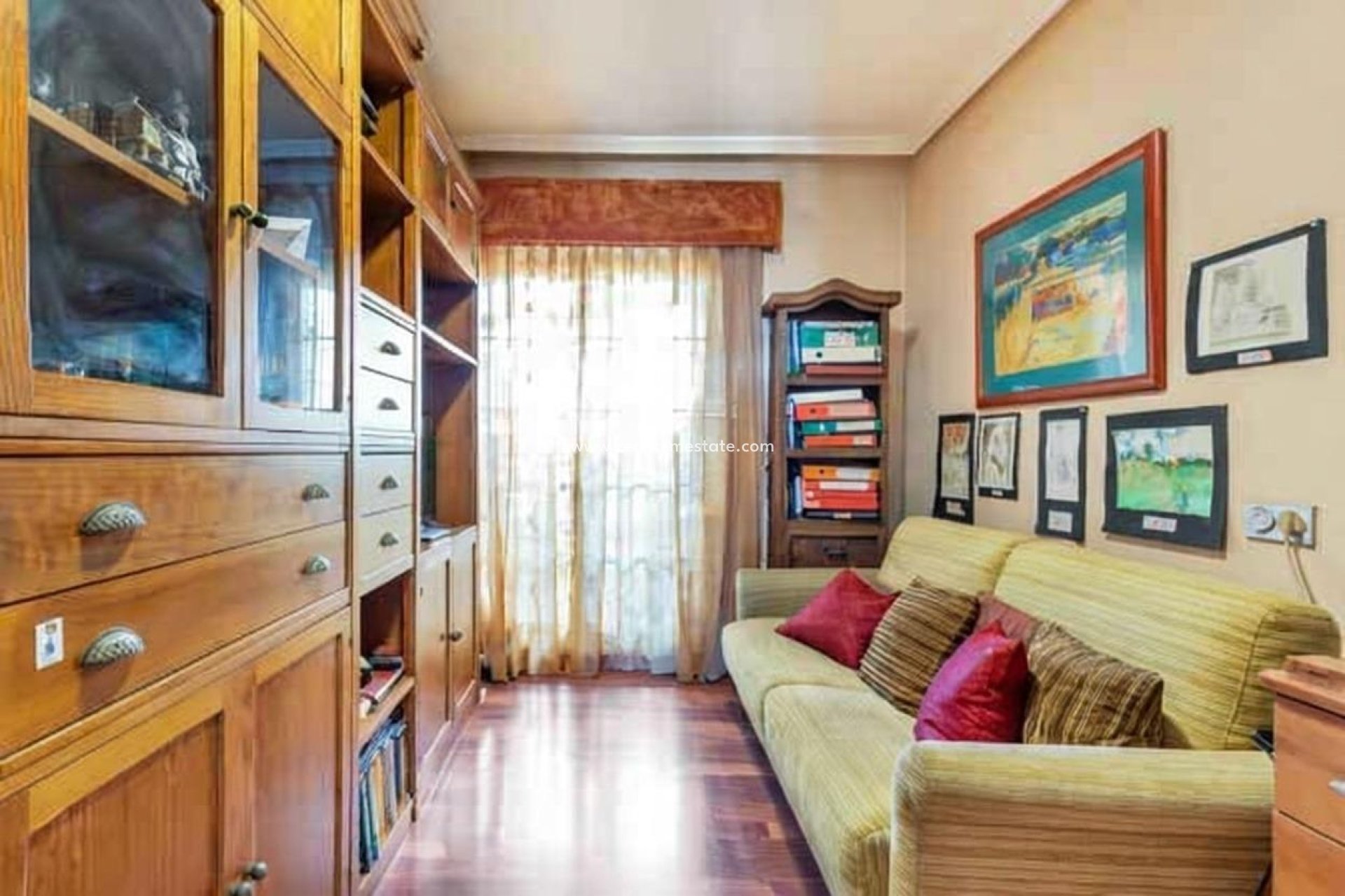 Resale - Villa -
Torrevieja - Aguas Nueva