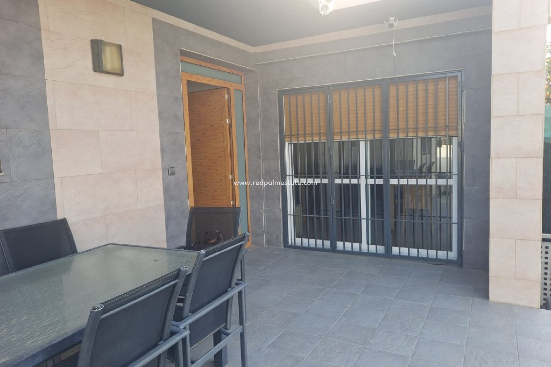 Resale - Villa -
Torrevieja - Costa Blanca