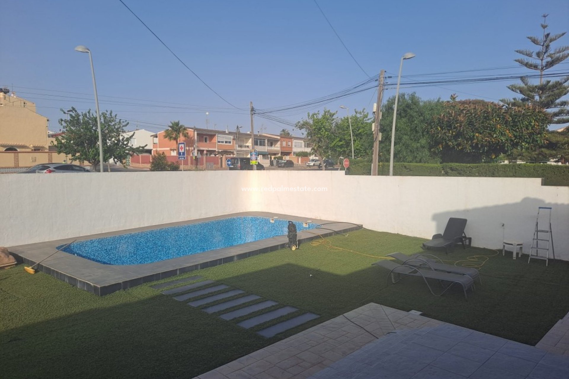 Resale - Villa -
Torrevieja - Costa Blanca