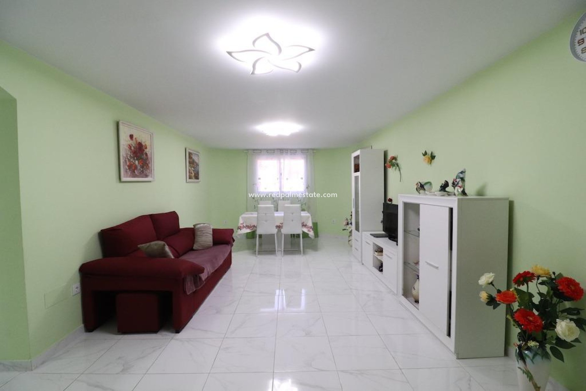 Resale - Villa -
Torrevieja - Costa Blanca